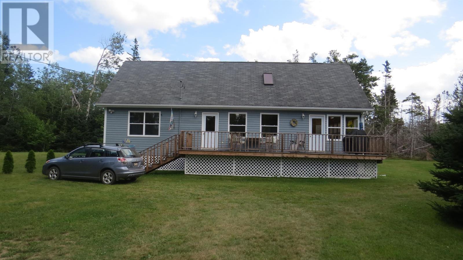 76 Peters Crescent, Grand Tracadie, Prince Edward Island  C0A 1P0 - Photo 2 - 202318863