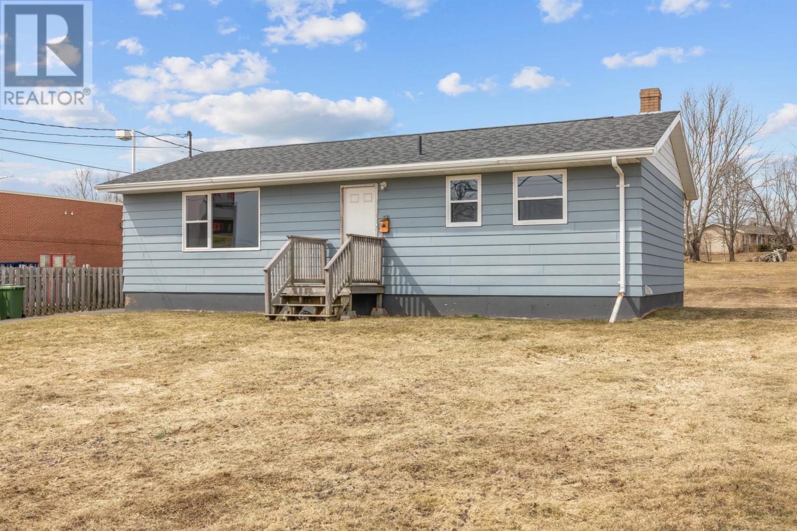 421 St Peters Road, East Royalty, Prince Edward Island  C1C 1G6 - Photo 2 - 202405670