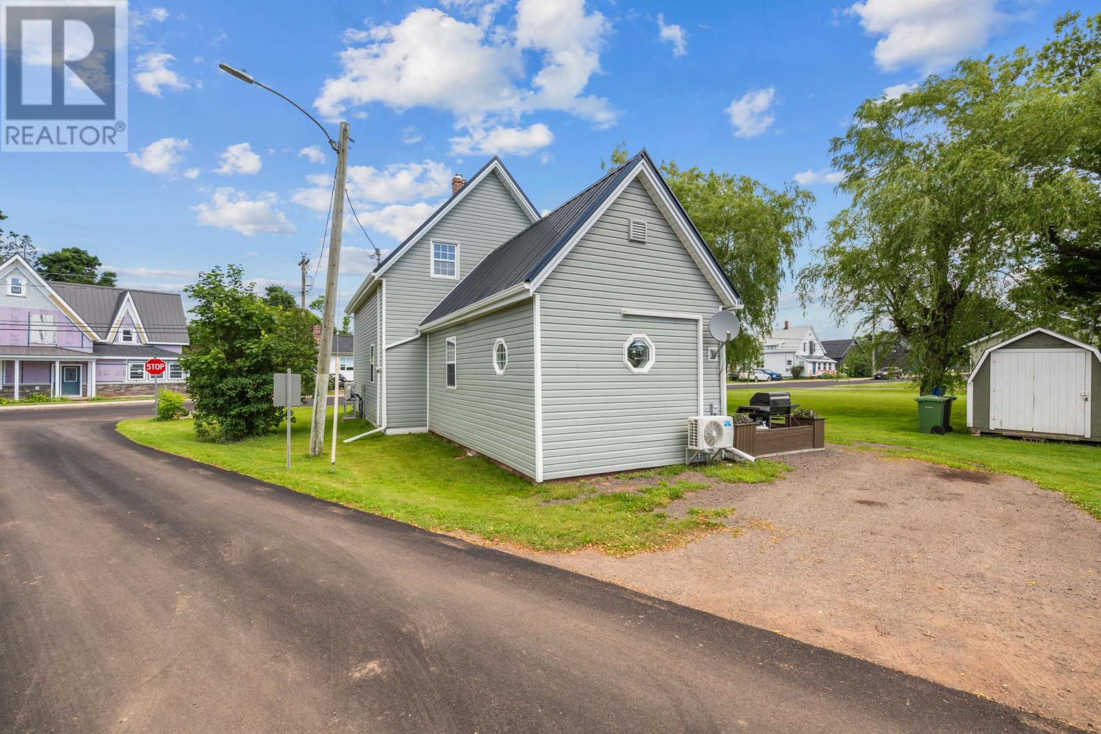 14 School Street, Kensington, Prince Edward Island  C0B 1M0 - Photo 3 - 202416005