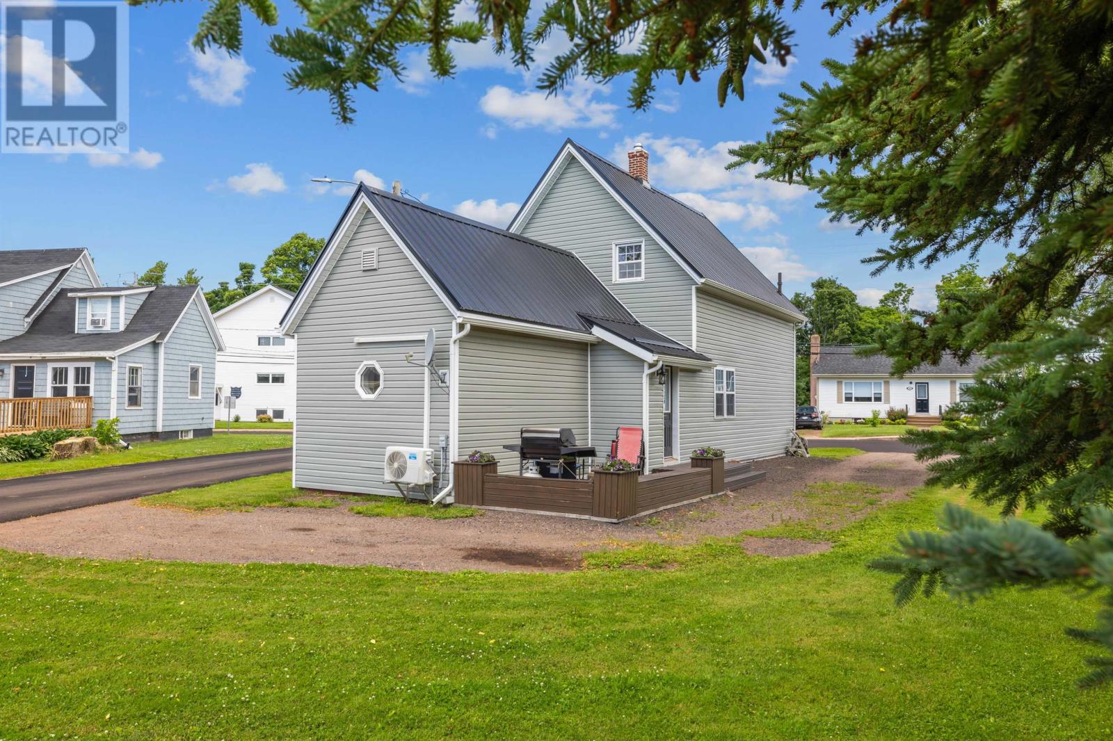 14 School Street, Kensington, Prince Edward Island  C0B 1M0 - Photo 4 - 202416005