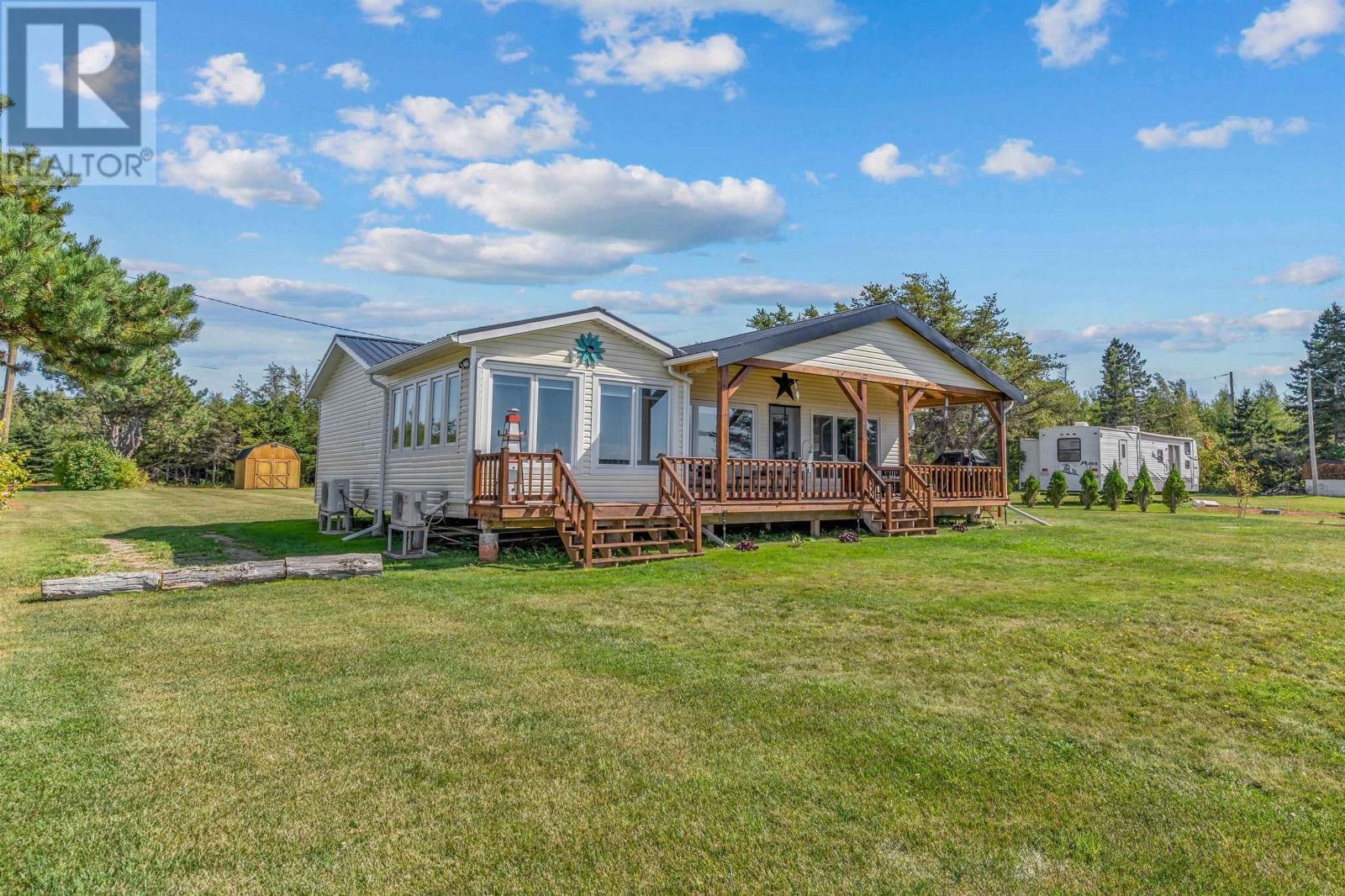 359 Ferry Road, Miscouche, Prince Edward Island  C0B 1T0 - Photo 1 - 202422045