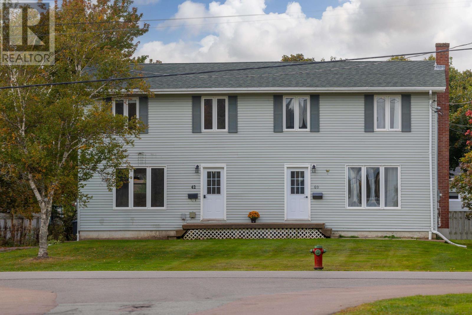 40-42 Birch Hill Drive, Charlottetown, Prince Edward Island  C1A 6W6 - Photo 2 - 202424250