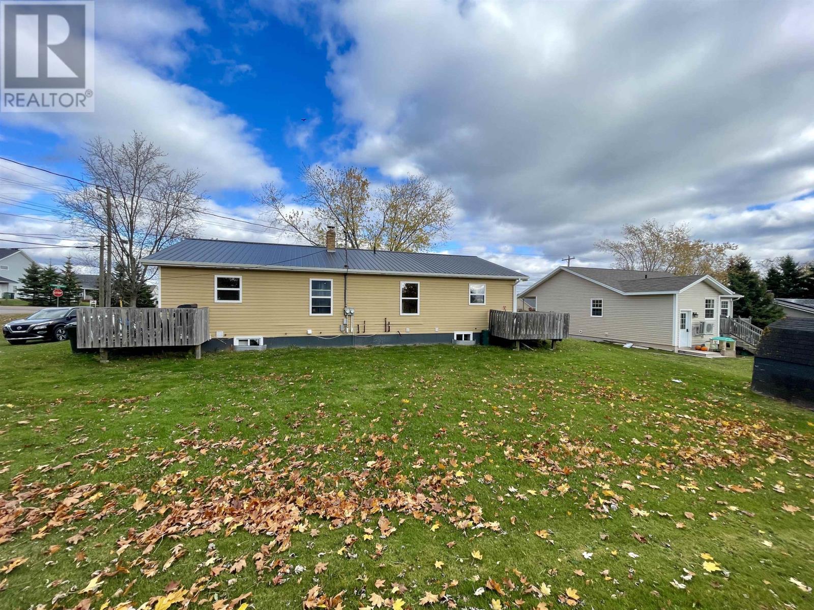 5-7 Robertson Road, East Royalty, Prince Edward Island  C1C 1K6 - Photo 13 - 202426267