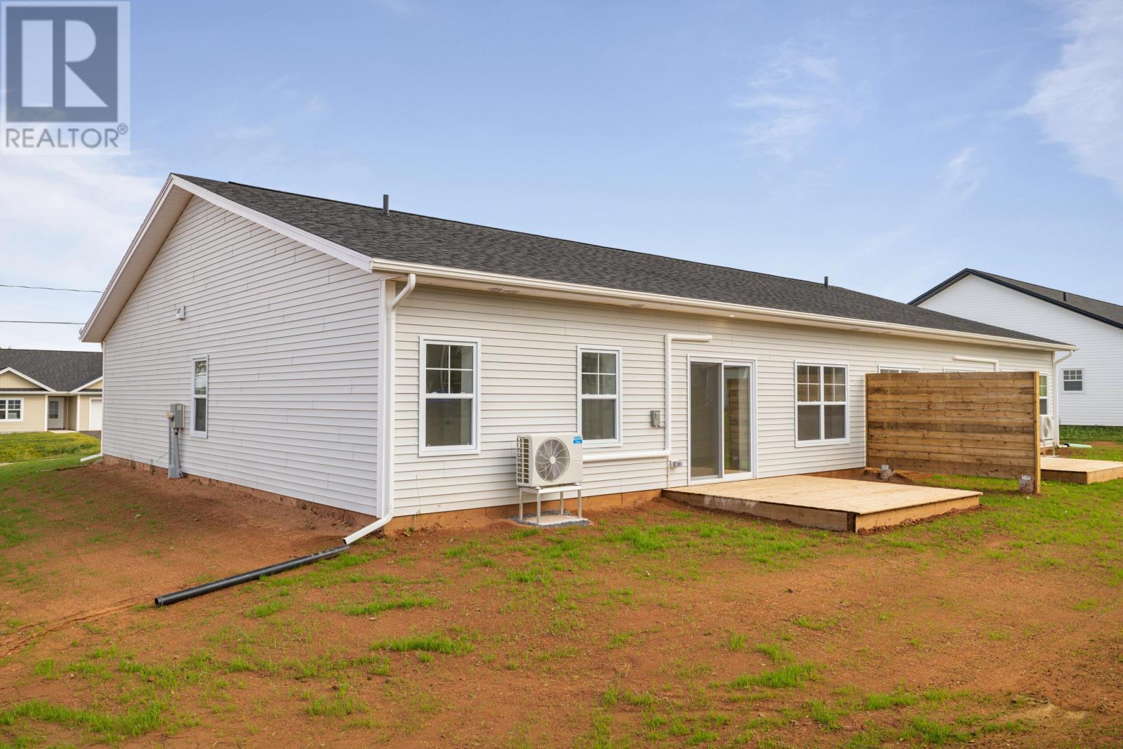 98 Smallwood Terrace, Stratford, Prince Edward Island  C1B 4L9 - Photo 5 - 202426460