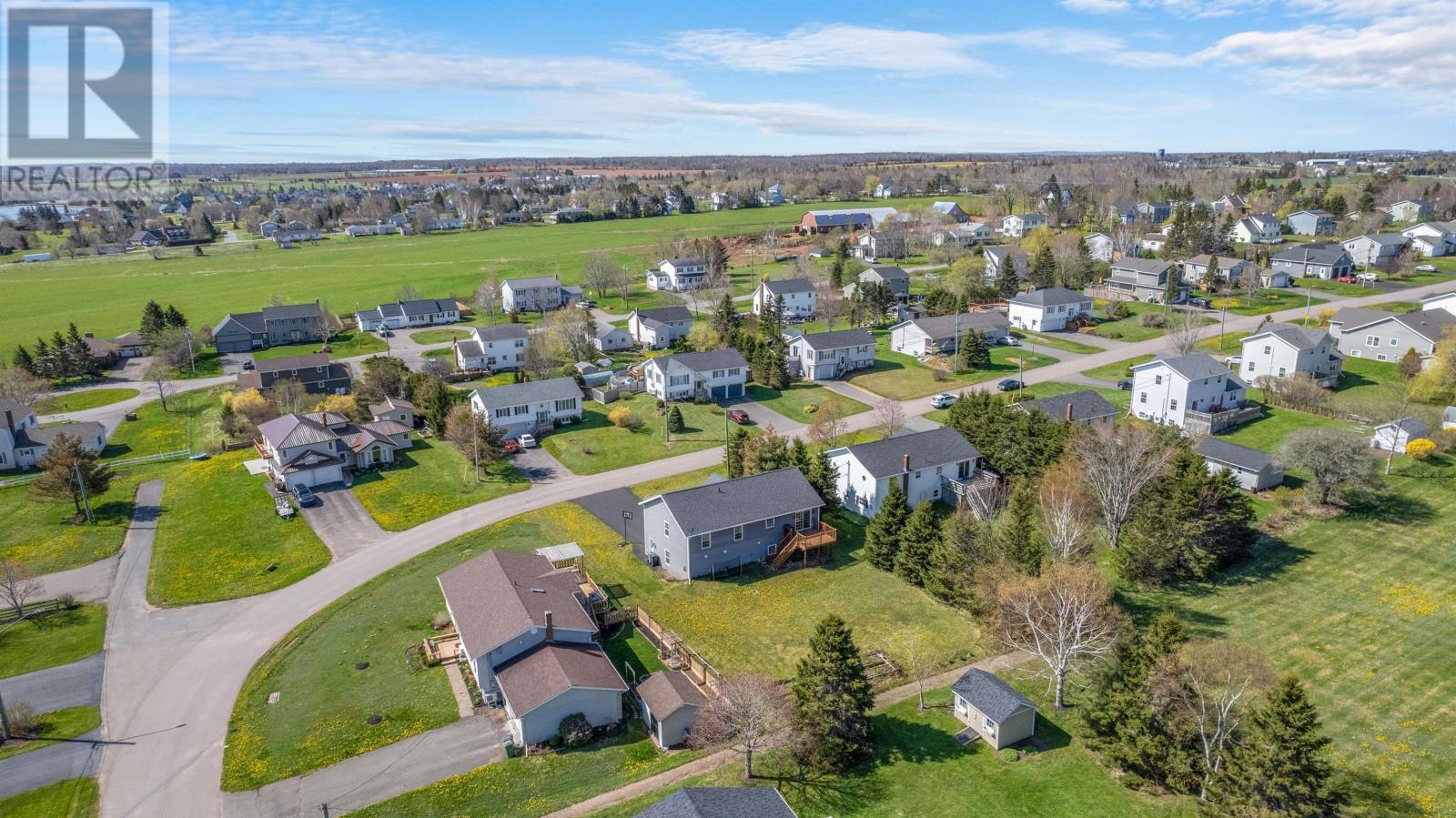 66 Mackinley Crescent, Cornwall, Prince Edward Island  C0A 1H8 - Photo 33 - 202427202