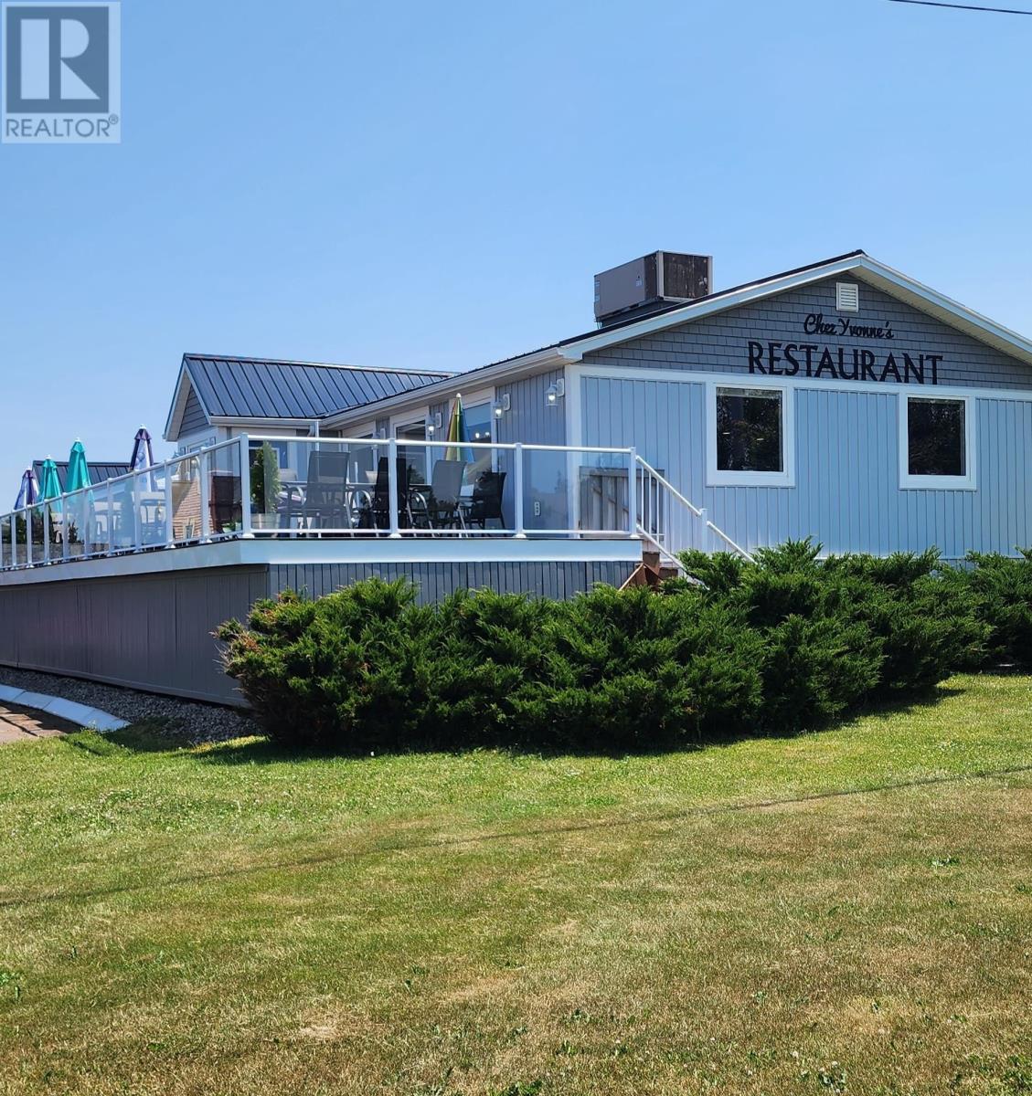 8947 & 8949 Cavendish Road, Cavendish, Prince Edward Island  C0A 1N0 - Photo 3 - 202427965