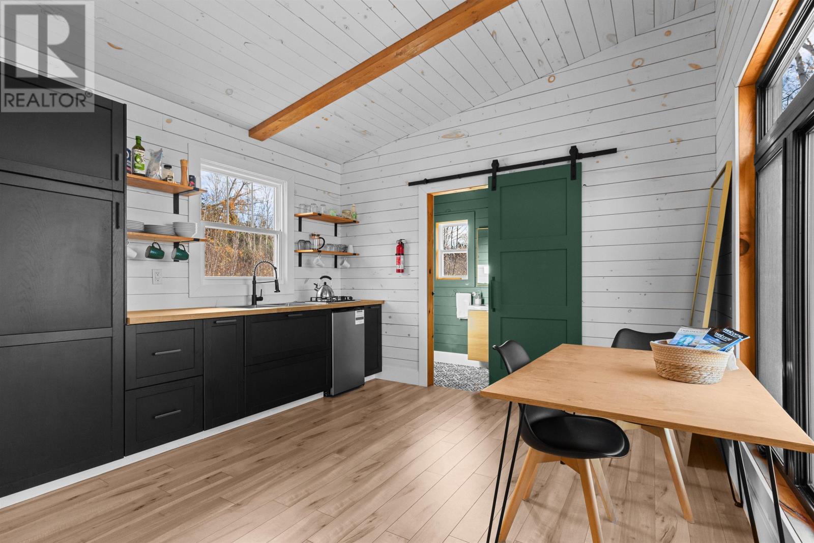 210 Clearwater Bay Lane, Gaspereau, Prince Edward Island  C0A 1R0 - Photo 16 - 202428267