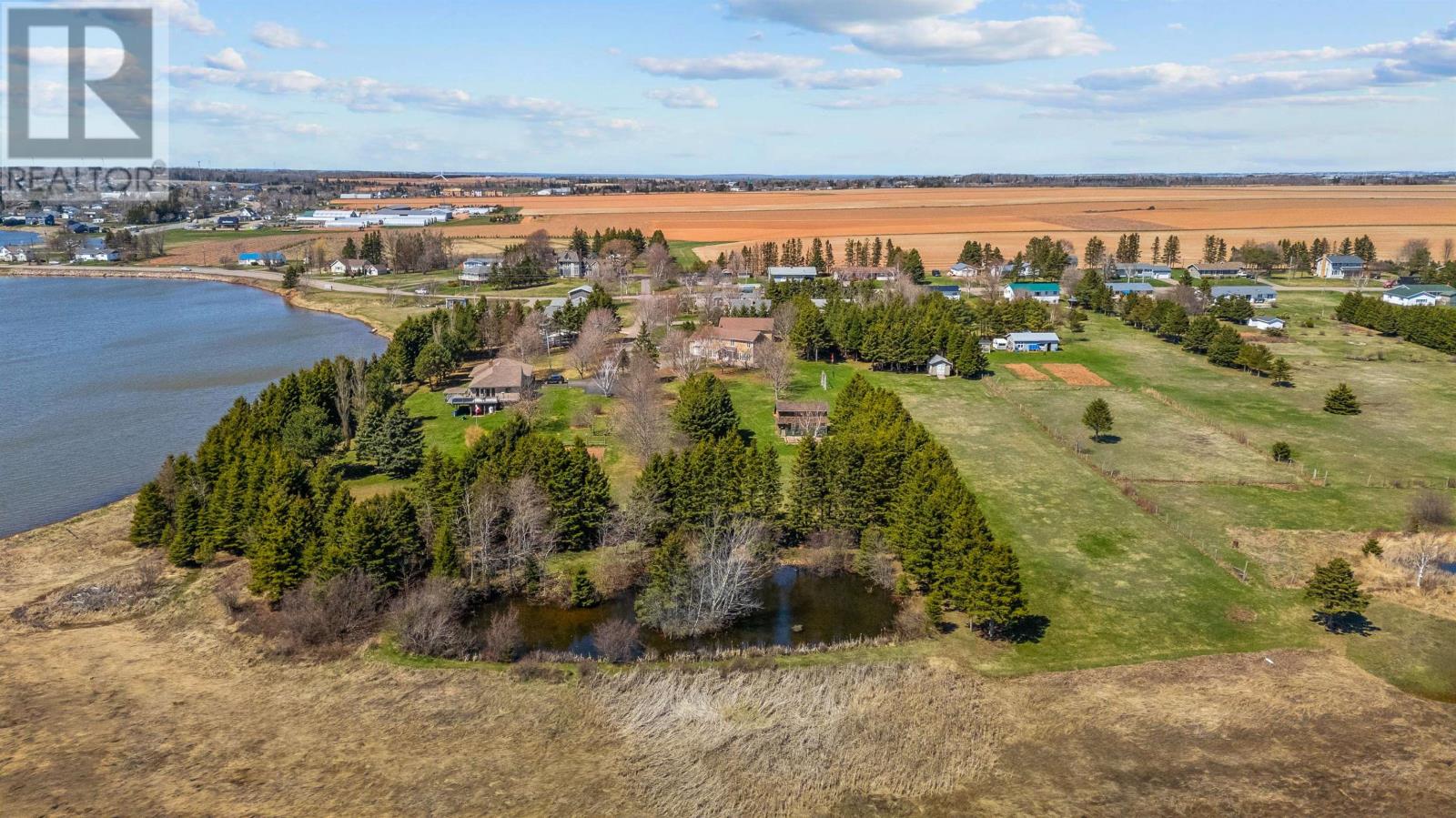 24 Labrador Lane, Wilmot Valley, Prince Edward Island  C1N 4J9 - Photo 17 - 202428291