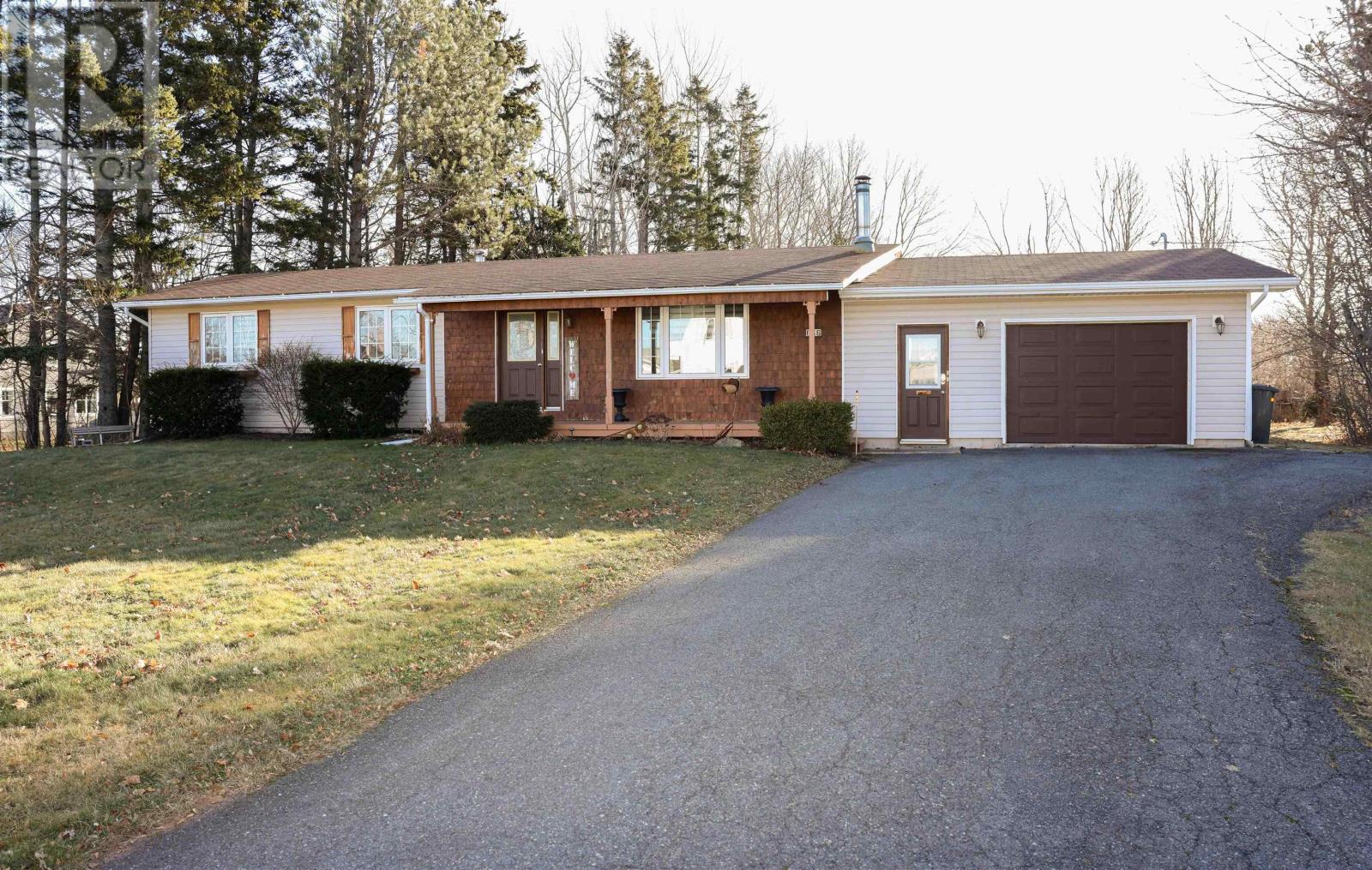 656 Murphy Street, Summerside, Prince Edward Island  C1N 4H1 - Photo 1 - 202428368