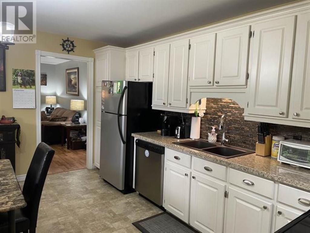 14 Pope Street, Alberton, Prince Edward Island  C0B 1B0 - Photo 5 - 202428599