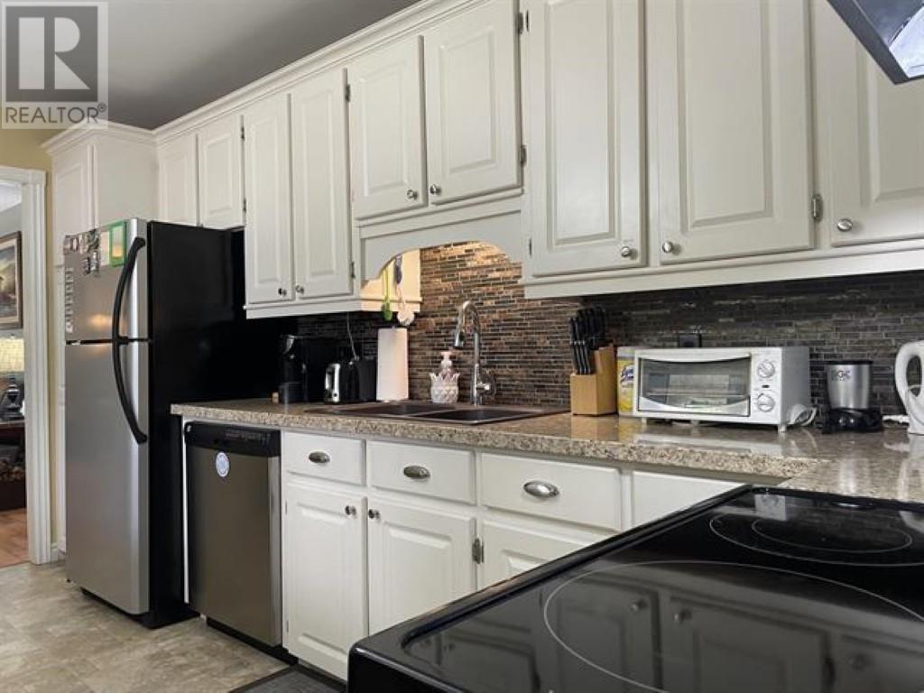 14 Pope Street, Alberton, Prince Edward Island  C0B 1B0 - Photo 6 - 202428599