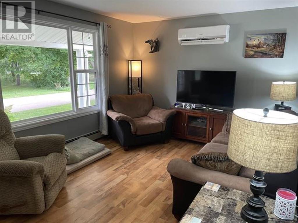 14 Pope Street, Alberton, Prince Edward Island  C0B 1B0 - Photo 9 - 202428599