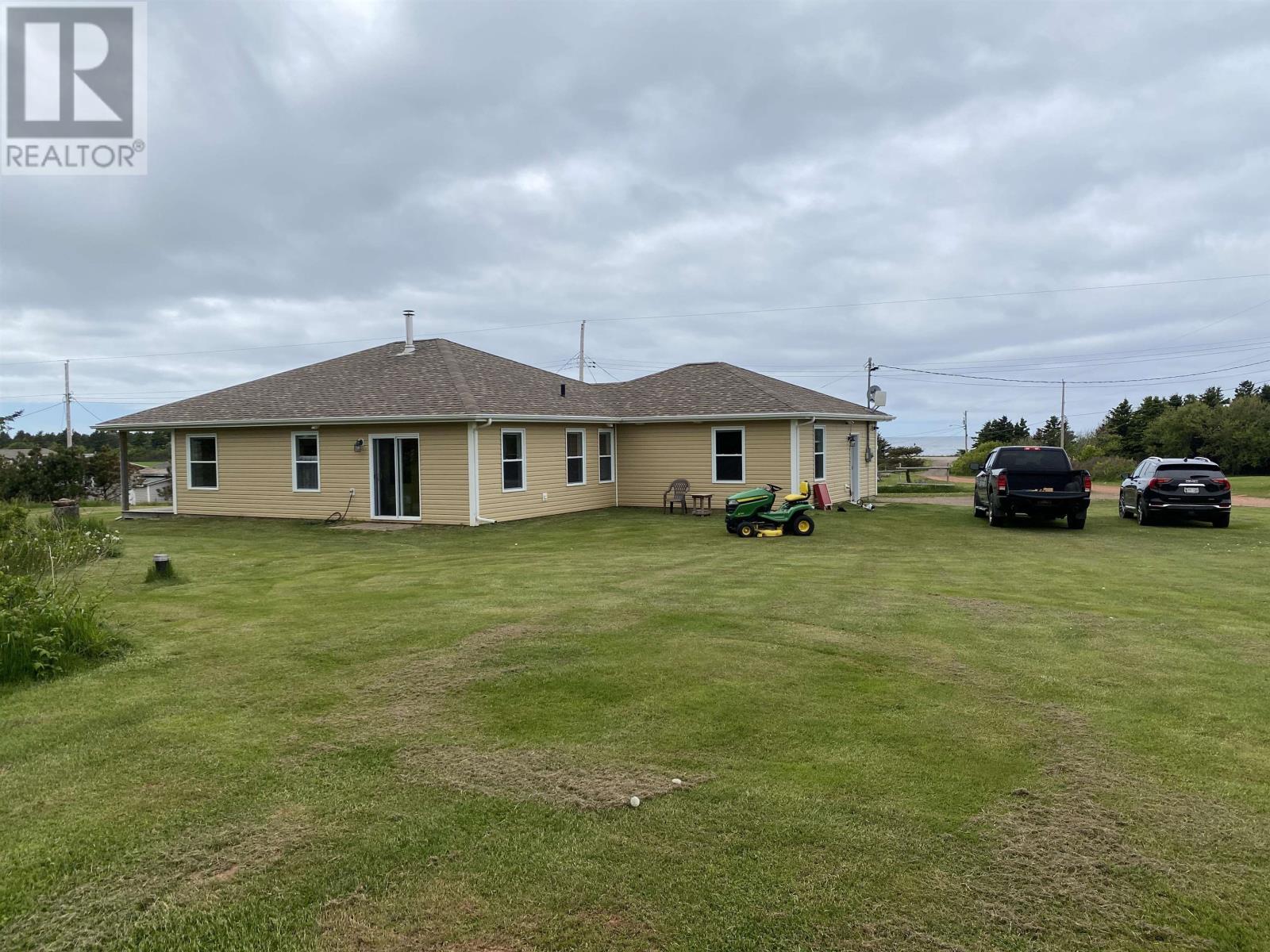 32 Sunset Lane, Cavendish, Prince Edward Island  C0A 1N0 - Photo 2 - 202500035