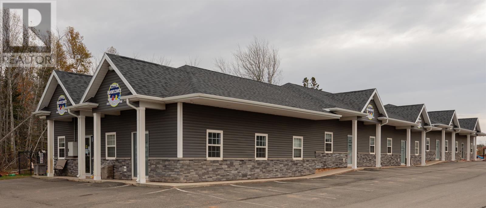 30 Hollis Avenue, Stratford, Prince Edward Island  C1B 2W2 - Photo 2 - 202500134