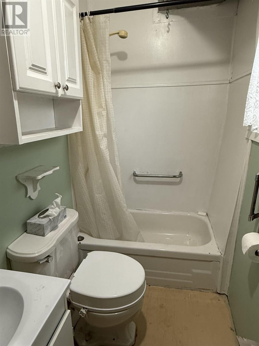 455 Main Street, O'leary, Prince Edward Island  C0B 1V0 - Photo 11 - 202500225