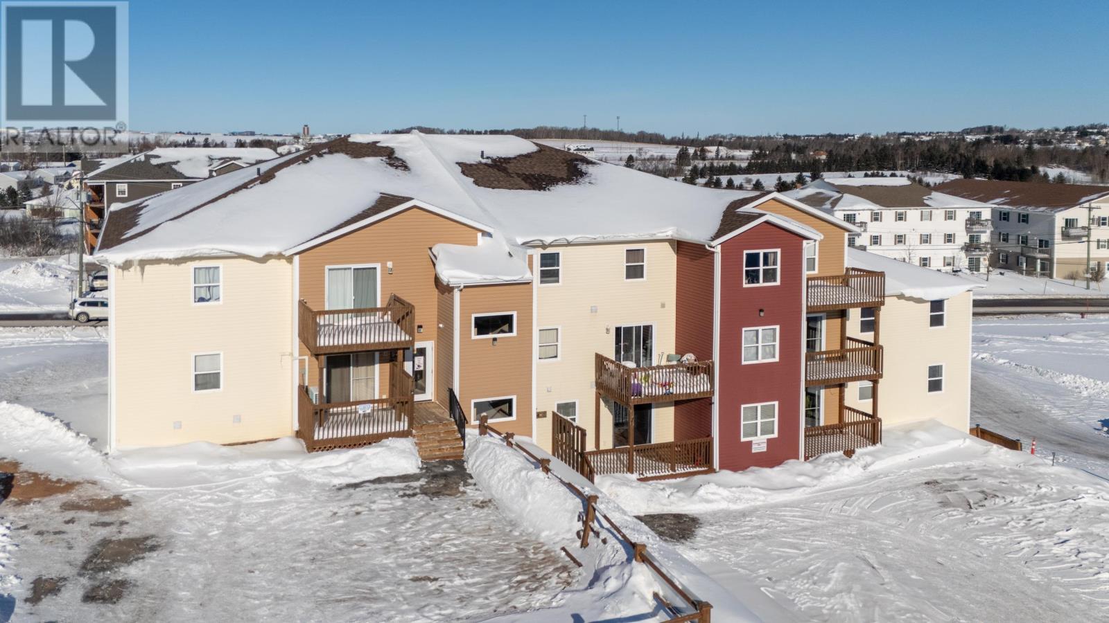 7 2 Elena Court, Charlottetown, Prince Edward Island  C1C 0B2 - Photo 2 - 202500353