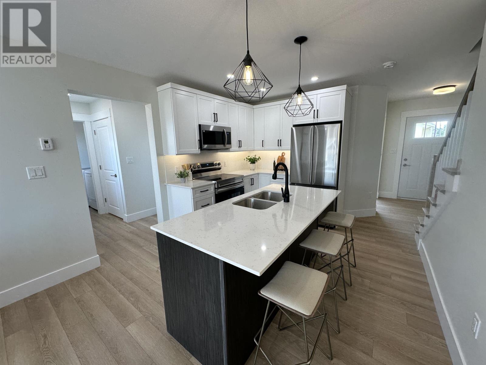 135 Oak Drive, Charlottetown, Prince Edward Island  C1A 9S4 - Photo 3 - 202501318