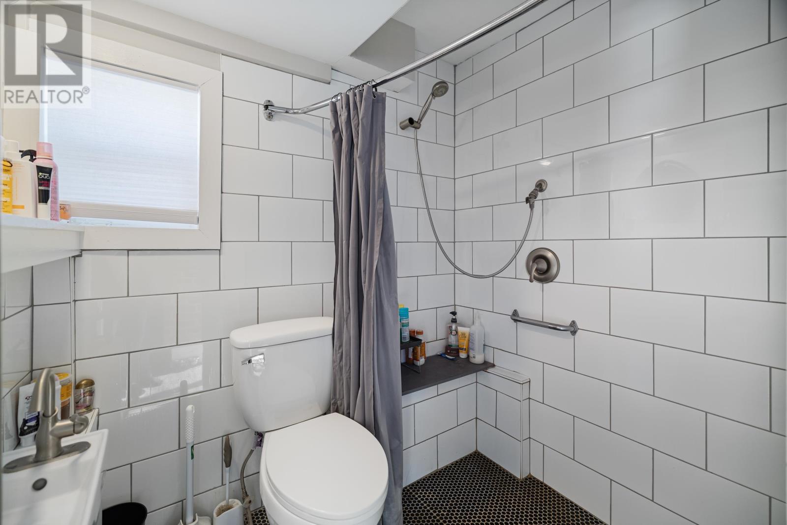 55 Douglas Street, Charlottetown, Prince Edward Island  C1A 2J4 - Photo 7 - 202501396