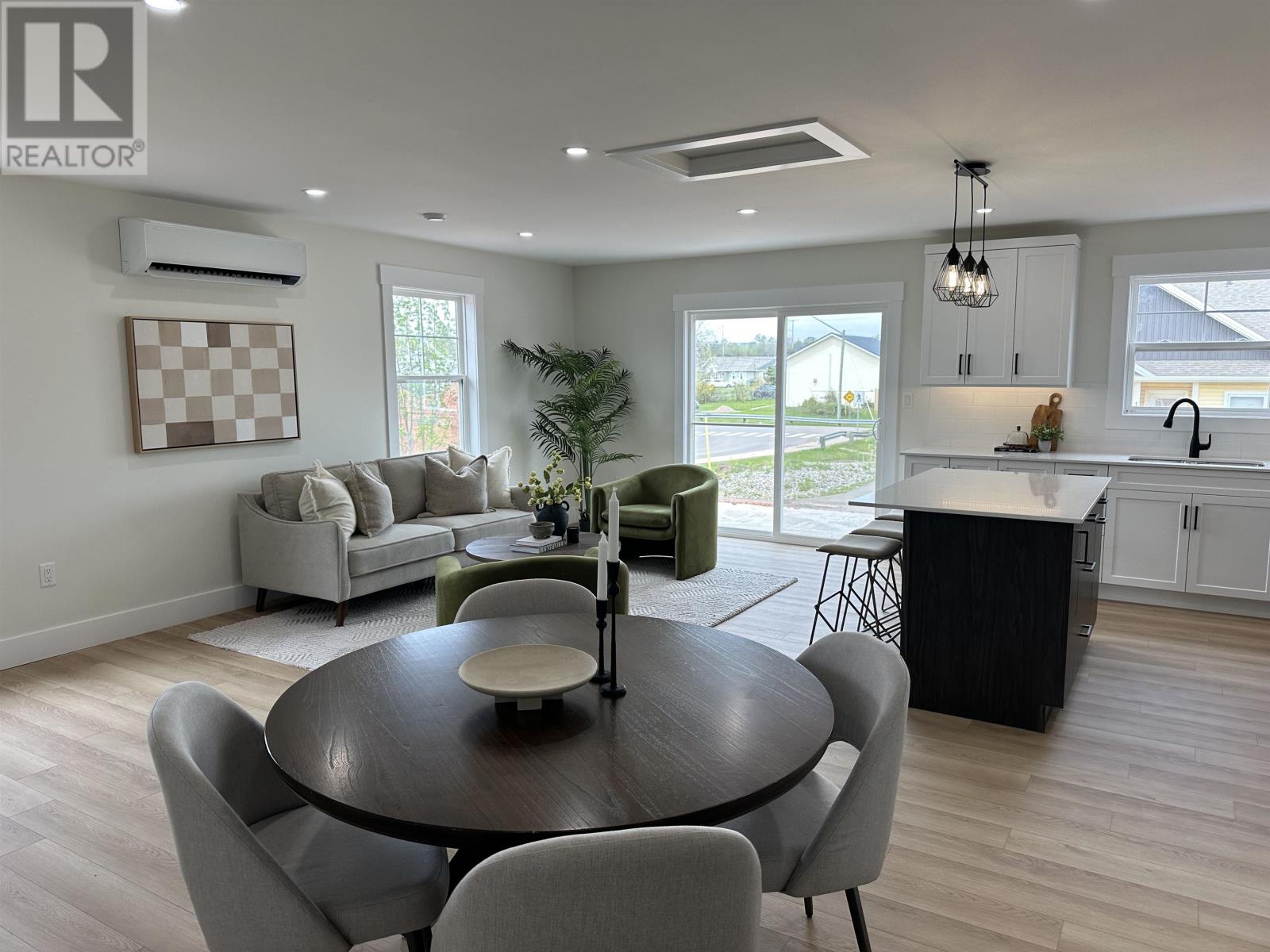 133 Oak Drive, Charlottetown, Prince Edward Island  C1A 9S4 - Photo 7 - 202501541