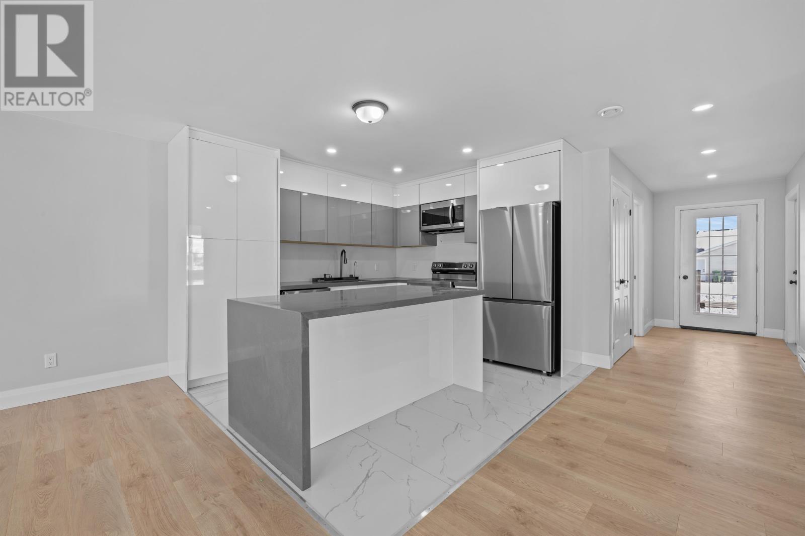 17 Paddington Avenue, Charlottetown, Prince Edward Island  C1E 0E6 - Photo 4 - 202501841