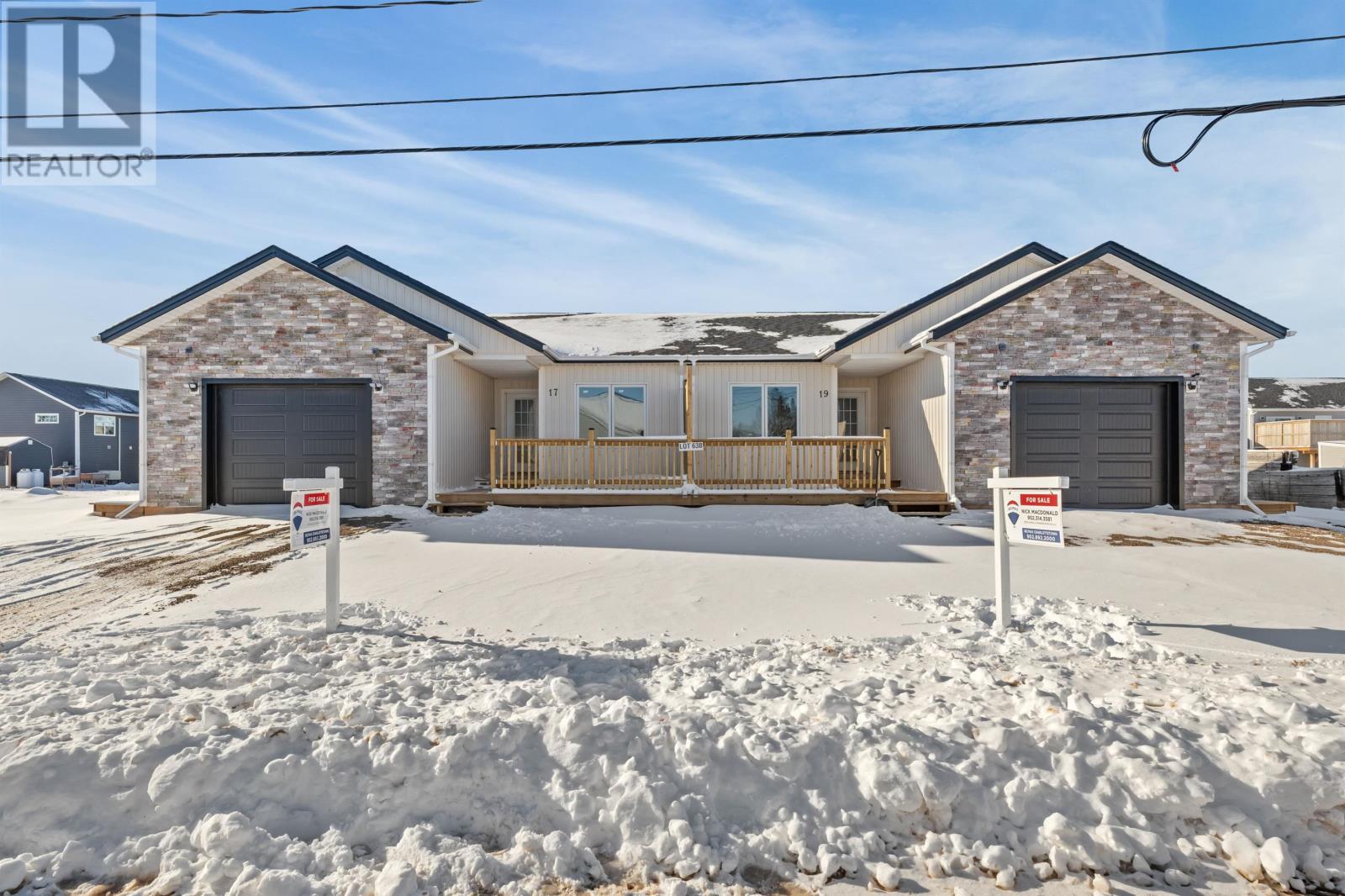 19 Paddington Avenue, Charlottetown, Prince Edward Island  C1E 0E6 - Photo 2 - 202501842