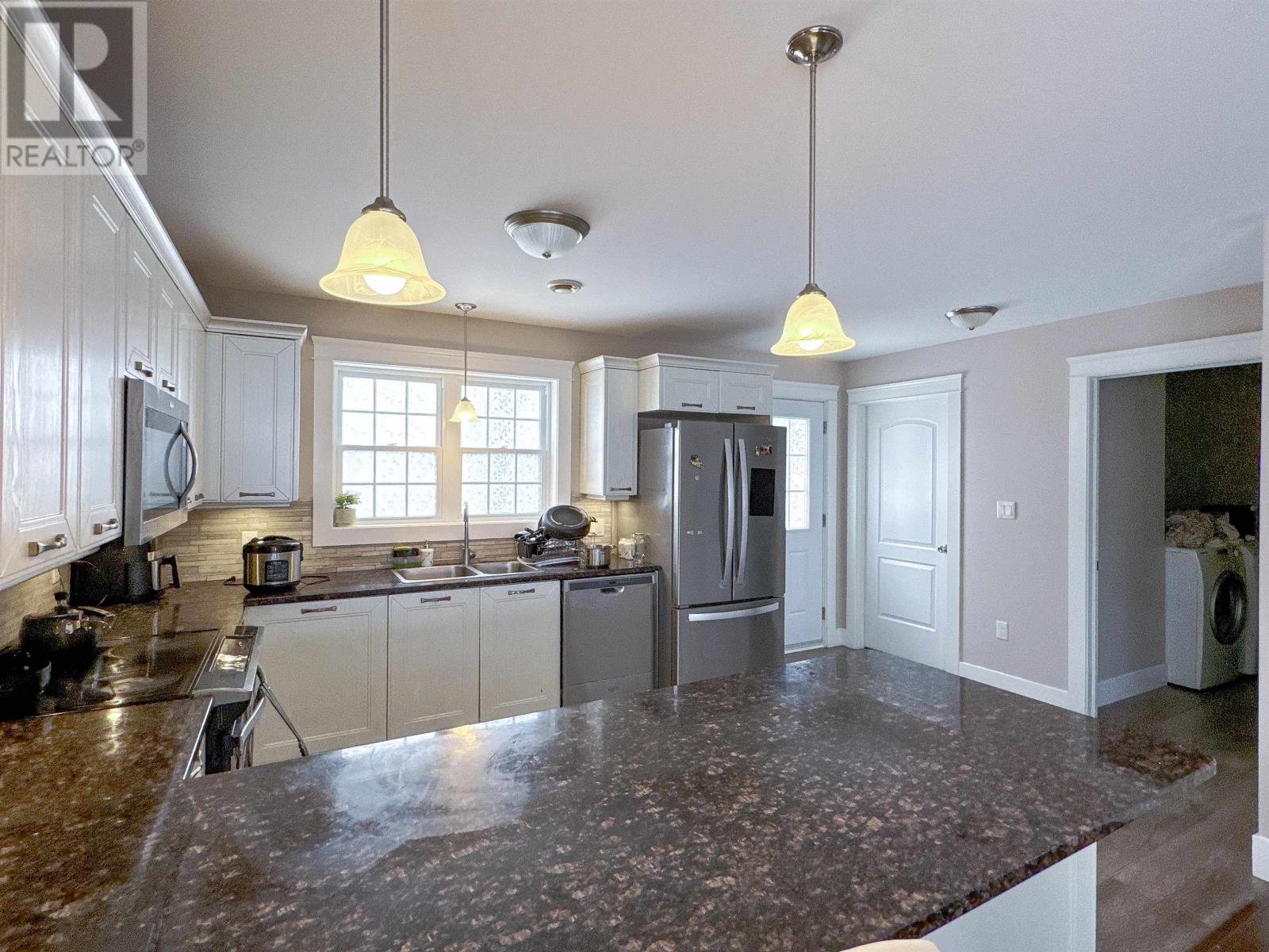1 Summer Street, Charlottetown, Prince Edward Island  C1A 2P7 - Photo 6 - 202502242