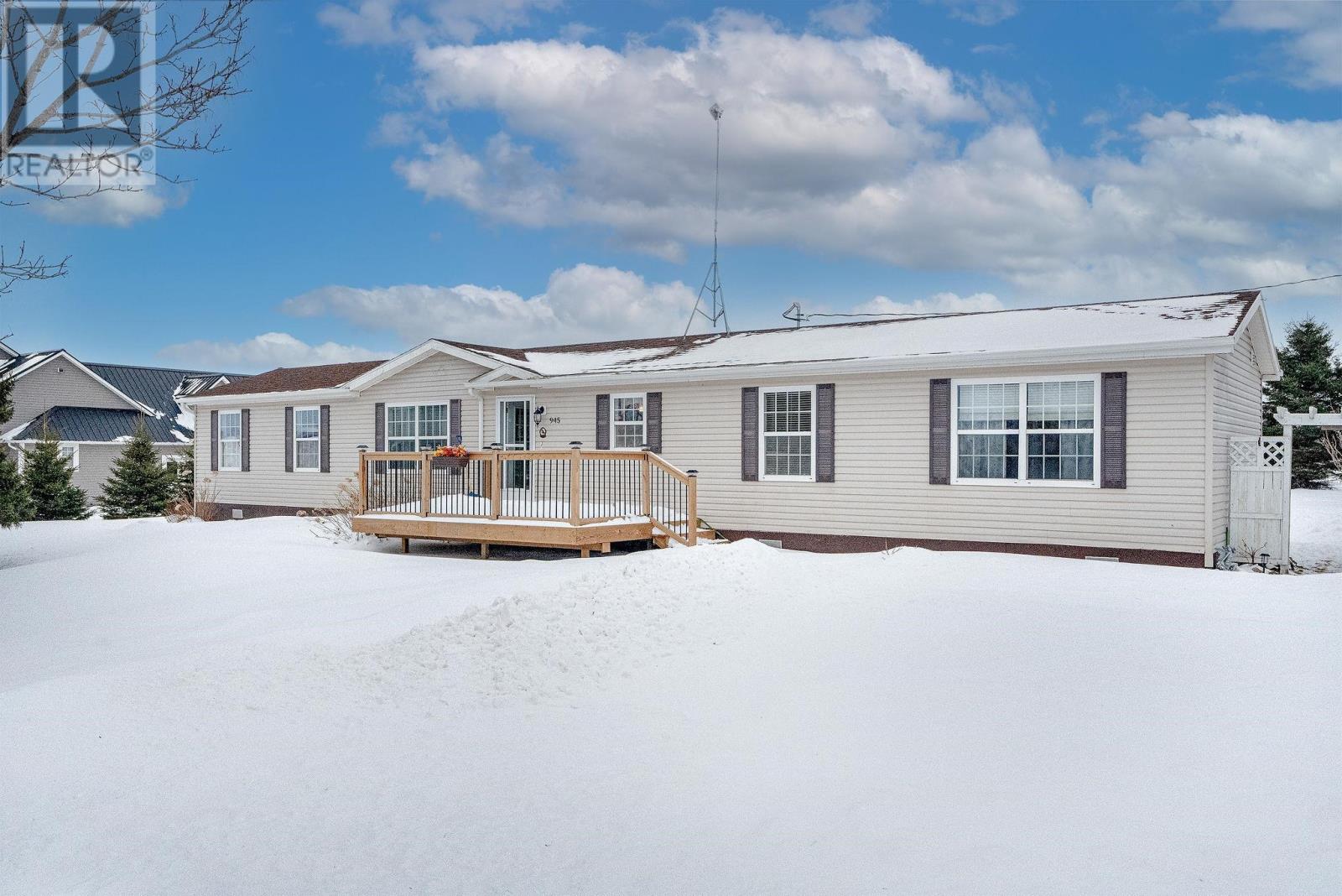 945 Newton Road, Newton, Prince Edward Island  C0B 1N0 - Photo 1 - 202502256