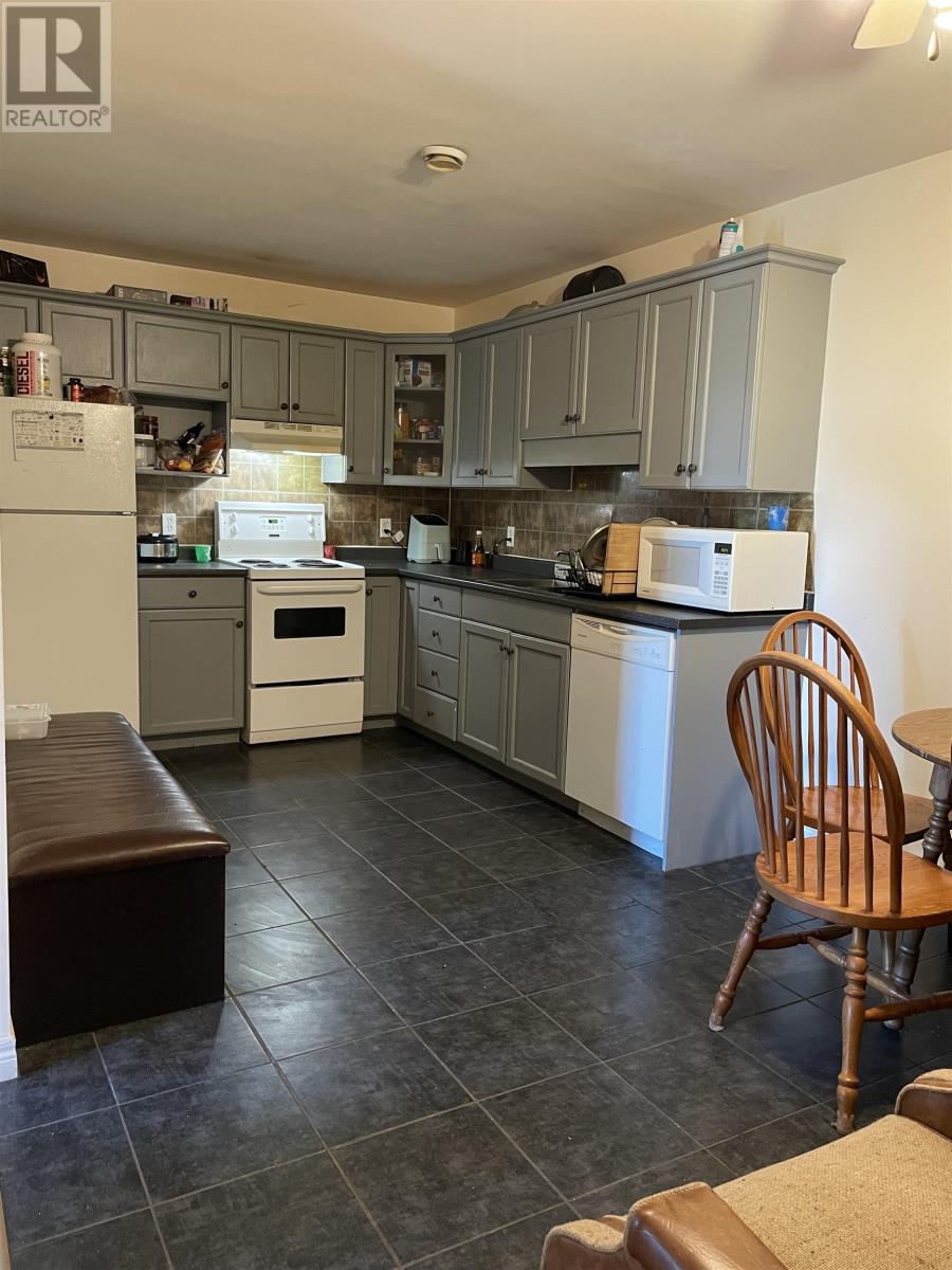 #10 33 Glen Stewart Drive, Stratford, Prince Edward Island  C1B 2A8 - Photo 3 - 202502293