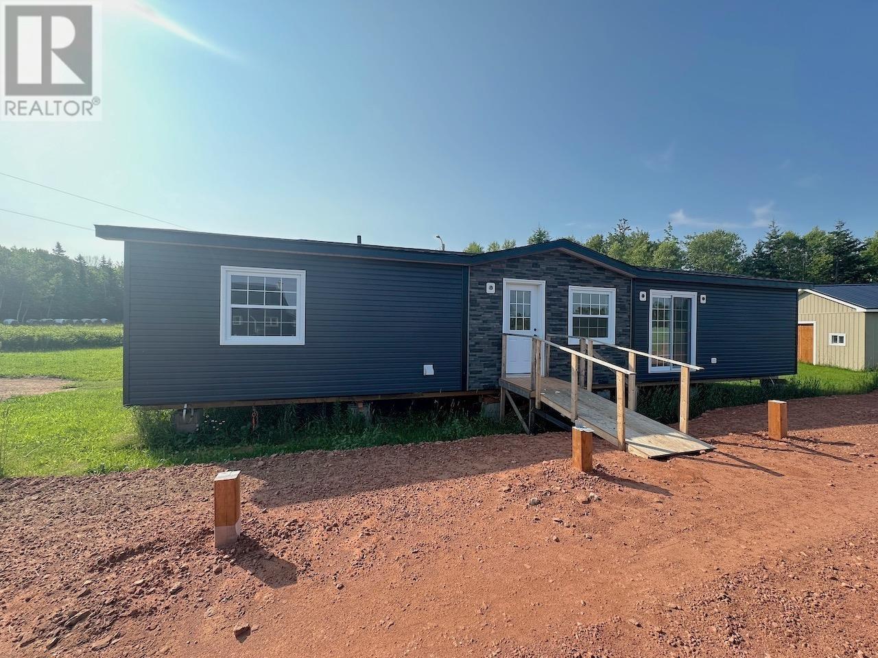 267 Line Of Lot Road, Souris, Prince Edward Island  C0A 2B0 - Photo 1 - 202502575