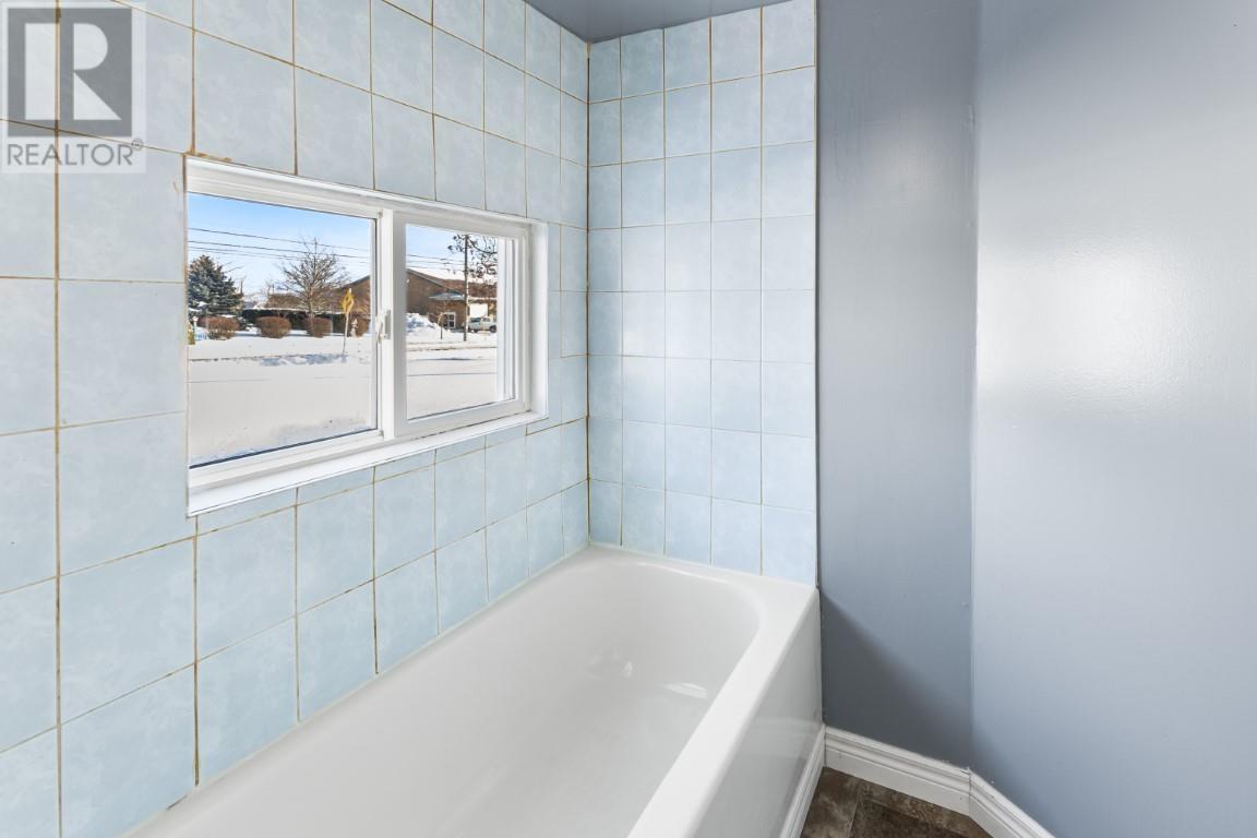 9 West Drive, Summerside, Prince Edward Island  C1N 5J9 - Photo 10 - 202502615