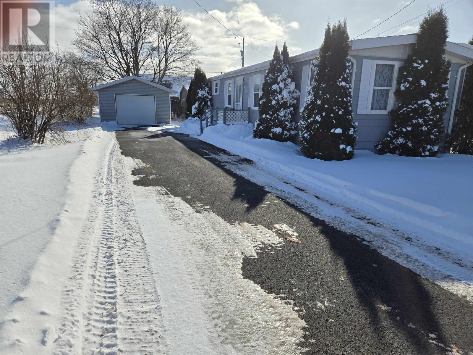 2 Maple Street, O'leary, Prince Edward Island  C0B 1V0 - Photo 1 - 202502680