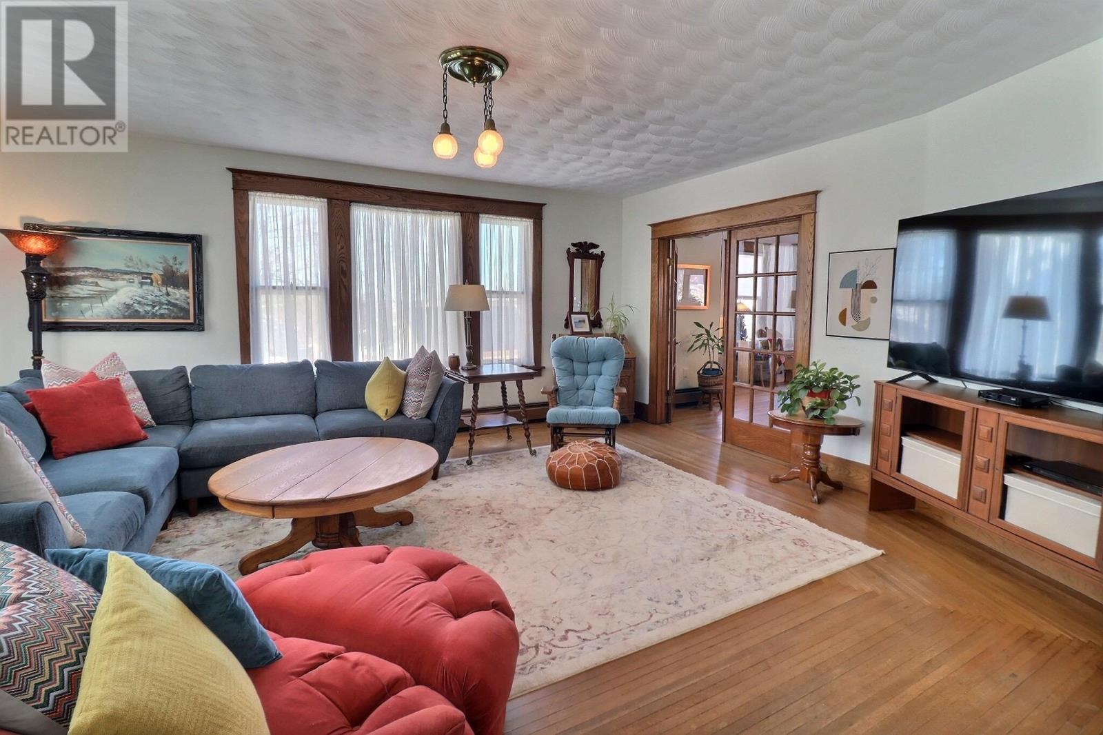 610 Main Street, Montague, Prince Edward Island  C0A 1R0 - Photo 10 - 202502776