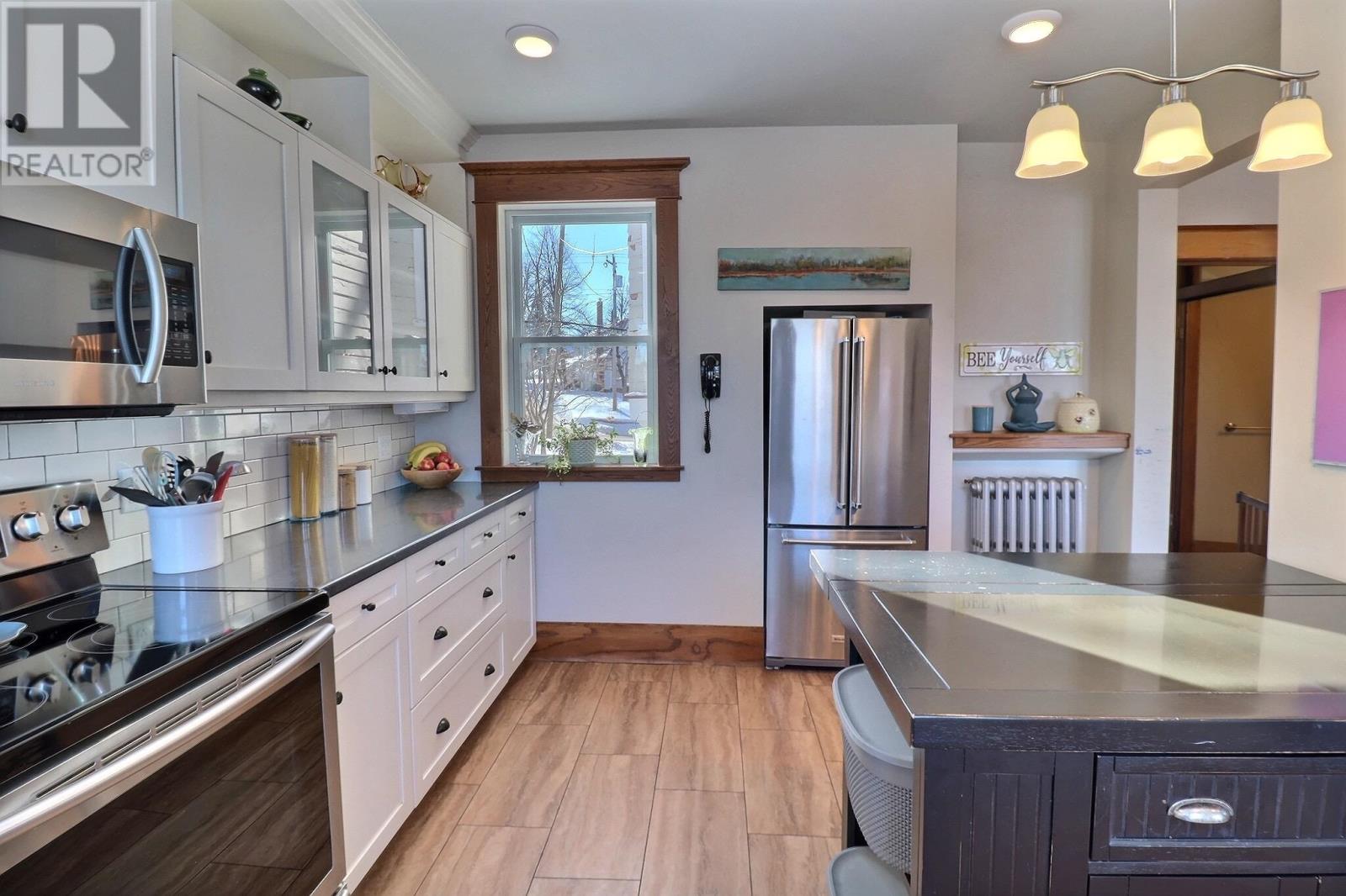 610 Main Street, Montague, Prince Edward Island  C0A 1R0 - Photo 5 - 202502776