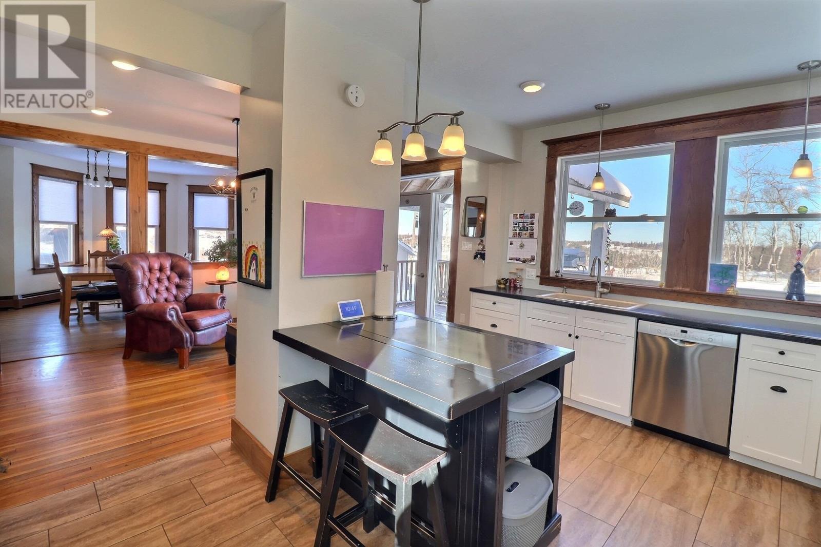 610 Main Street, Montague, Prince Edward Island  C0A 1R0 - Photo 6 - 202502776