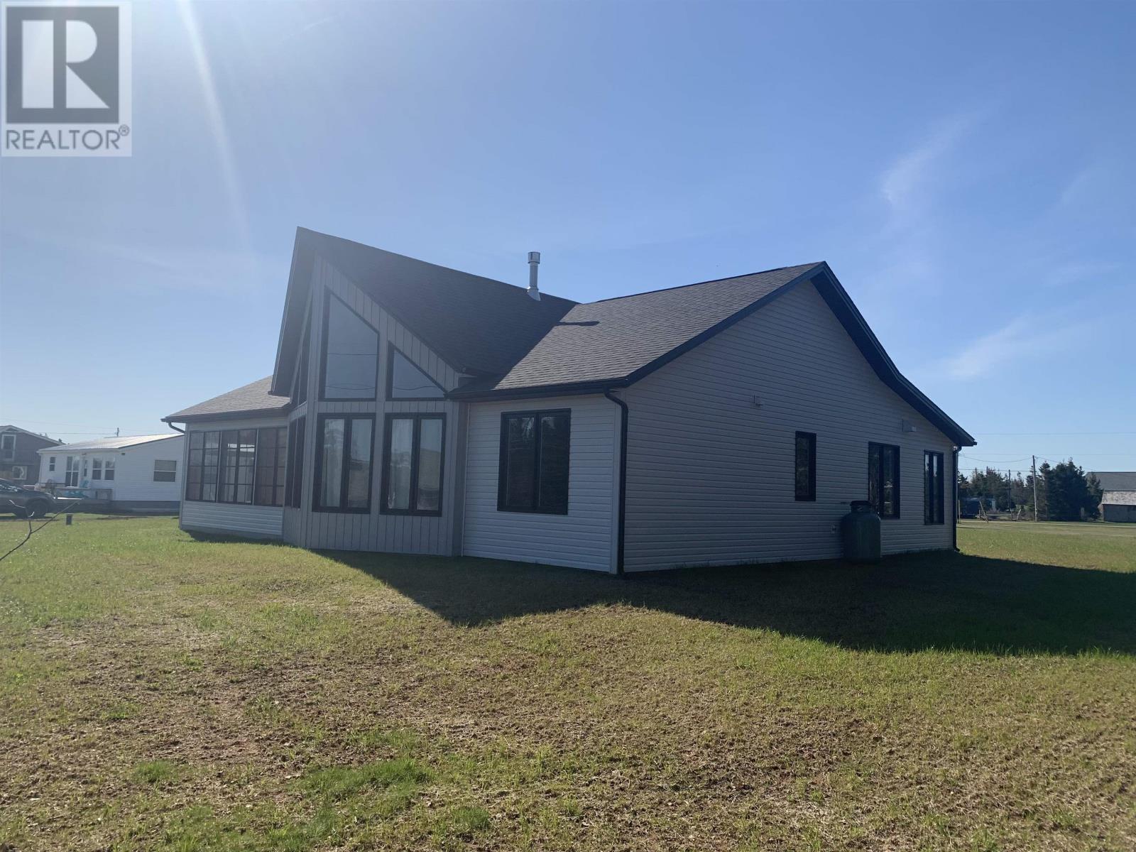 17 Wildberries Lane, St. Peter's Harbour, Prince Edward Island  C0A 1S0 - Photo 6 - 202503148