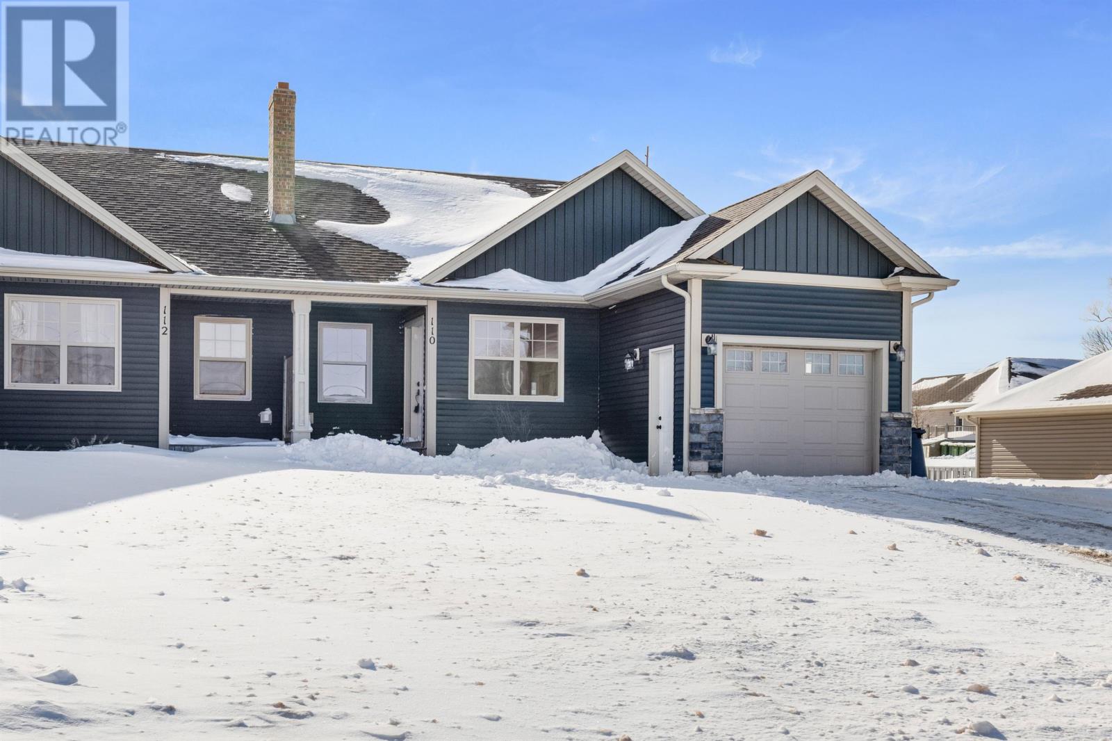 110 Heron Drive, Stratford, Prince Edward Island  C1B 2X8 - Photo 1 - 202503515