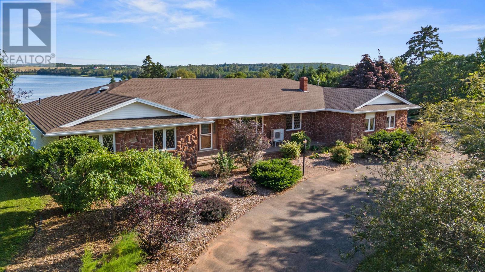 68 Clyde River Road, Clyde River, Prince Edward Island  C0A 1H1 - Photo 6 - 202503677