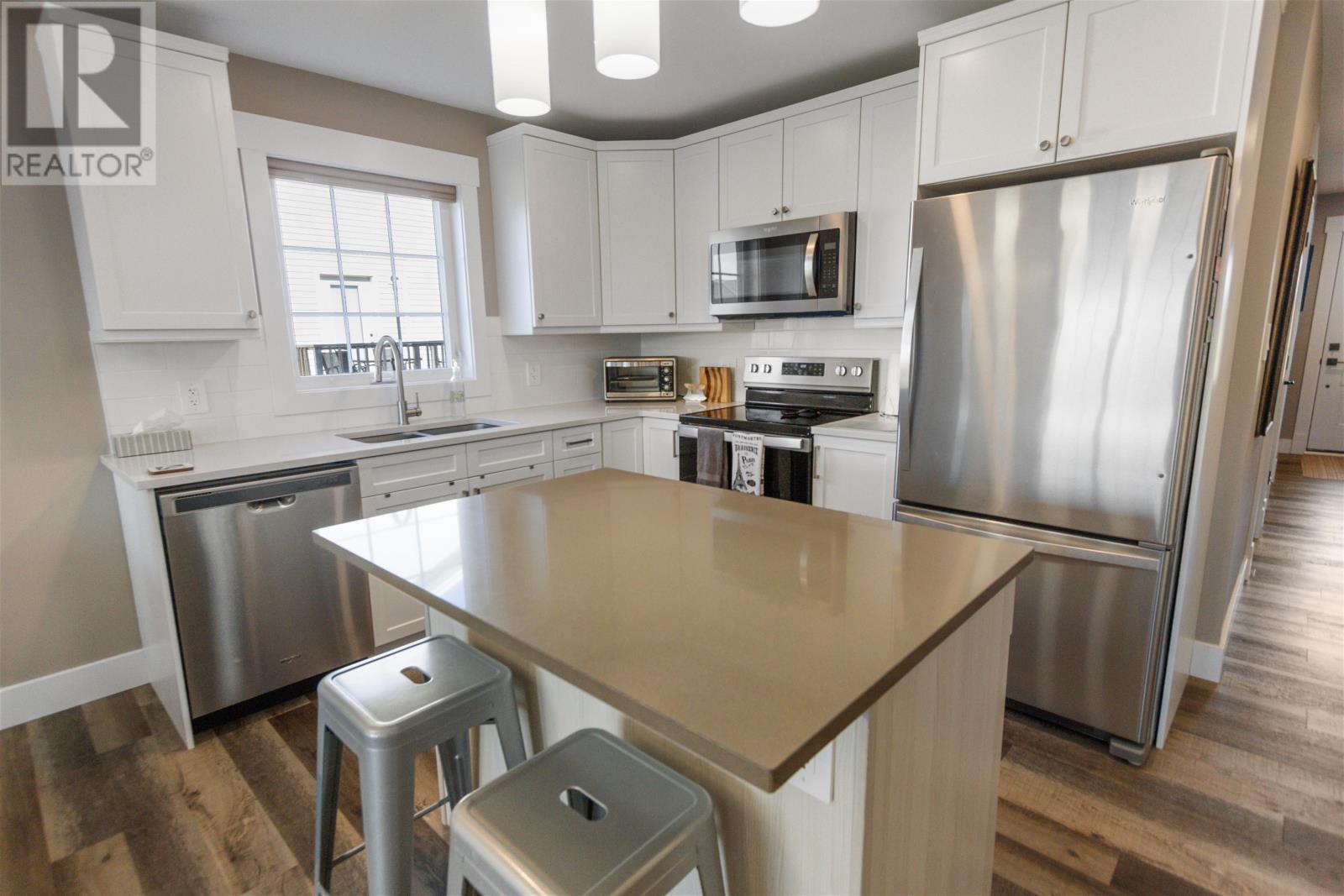 27 Kindred Avenue, Charlottetown, Prince Edward Island  C1C 0W4 - Photo 8 - 202503916