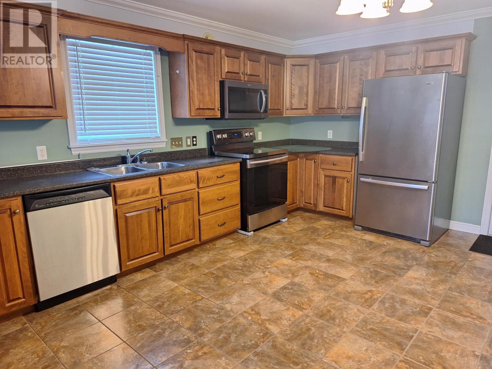 86 Williams Gate, Stratford, Prince Edward Island  C1B 0C6 - Photo 12 - 202504039