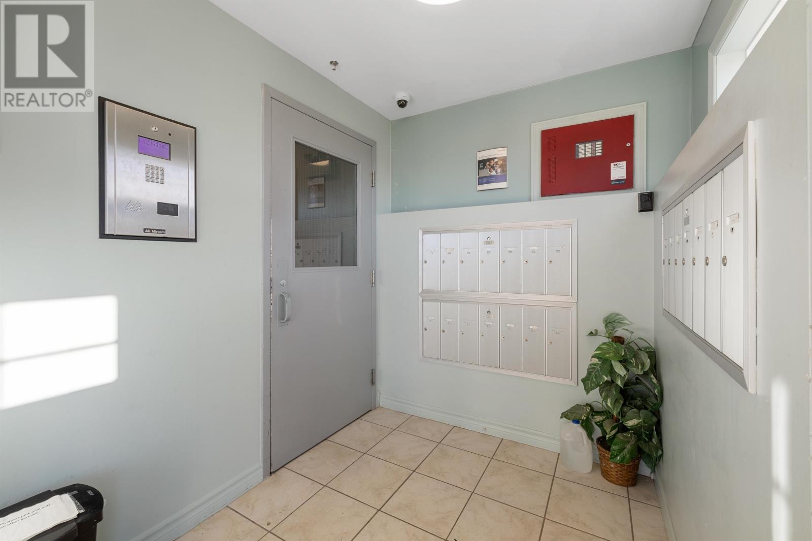 306 49 Burns Avenue, Charlottetown, Prince Edward Island  C1E 0B9 - Photo 2 - 202504071