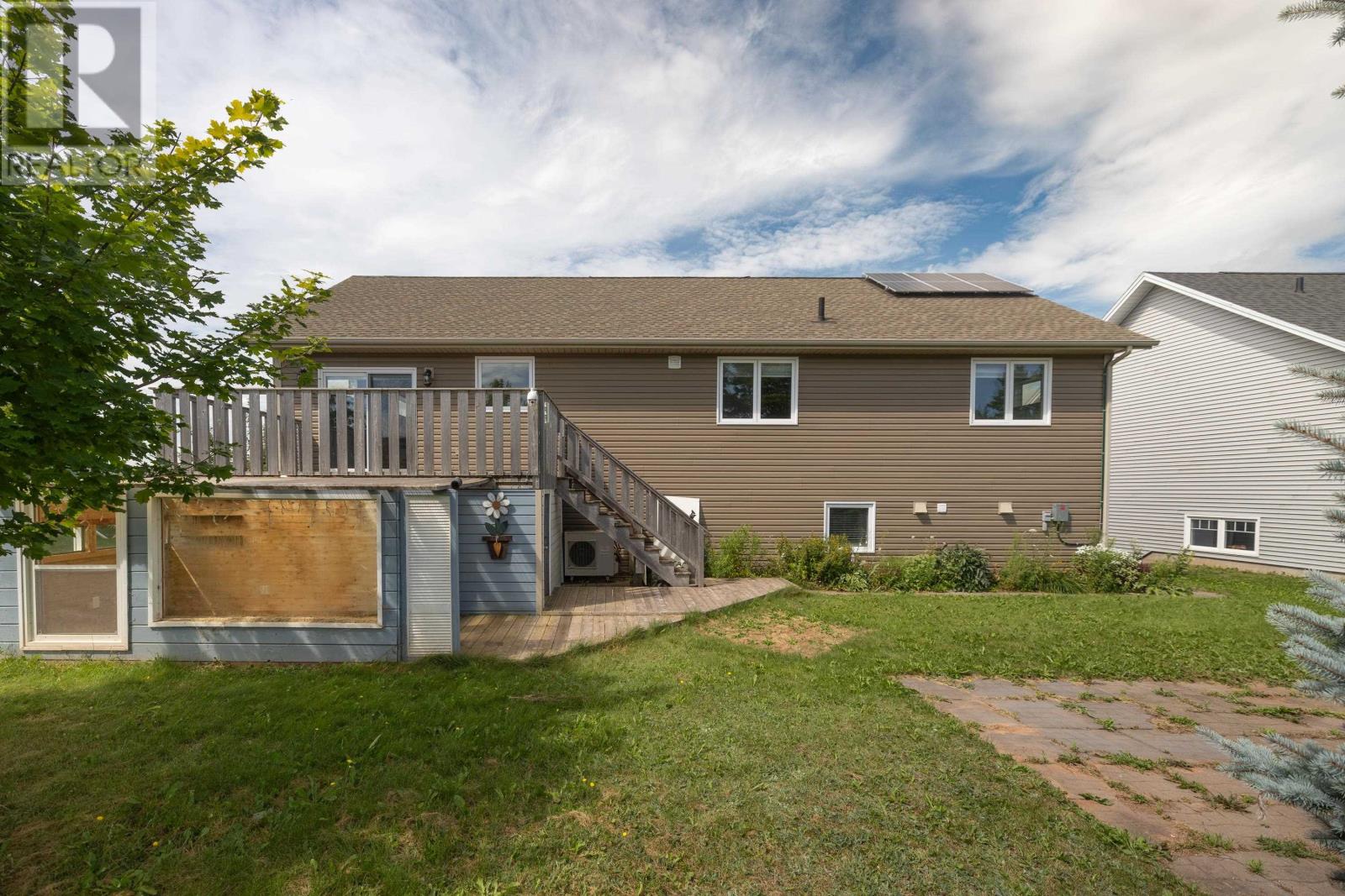 22 Kingsburgh Avenue, Charlottetown, Prince Edward Island  C1E 0G2 - Photo 3 - 202504072