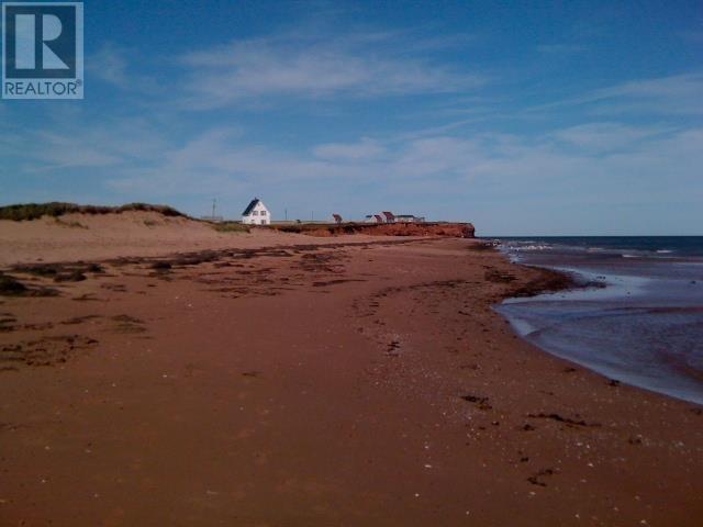 310 Phyllis Kennedy Road, Seaview, Prince Edward Island  C0B 1M0 - Photo 2 - 202504111