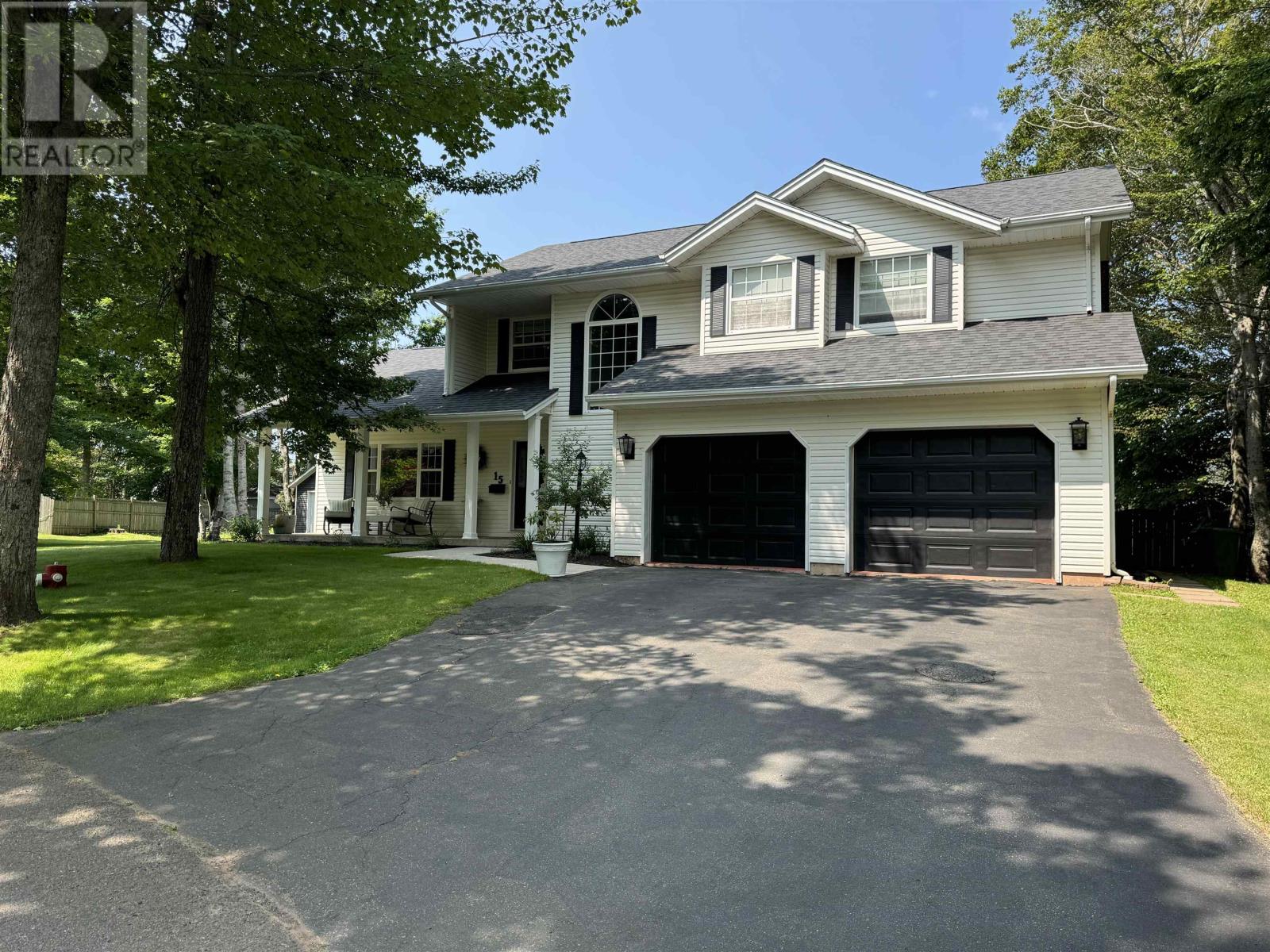 15 Harris Court, Summerside, Prince Edward Island  C1N 5R7 - Photo 1 - 202504205