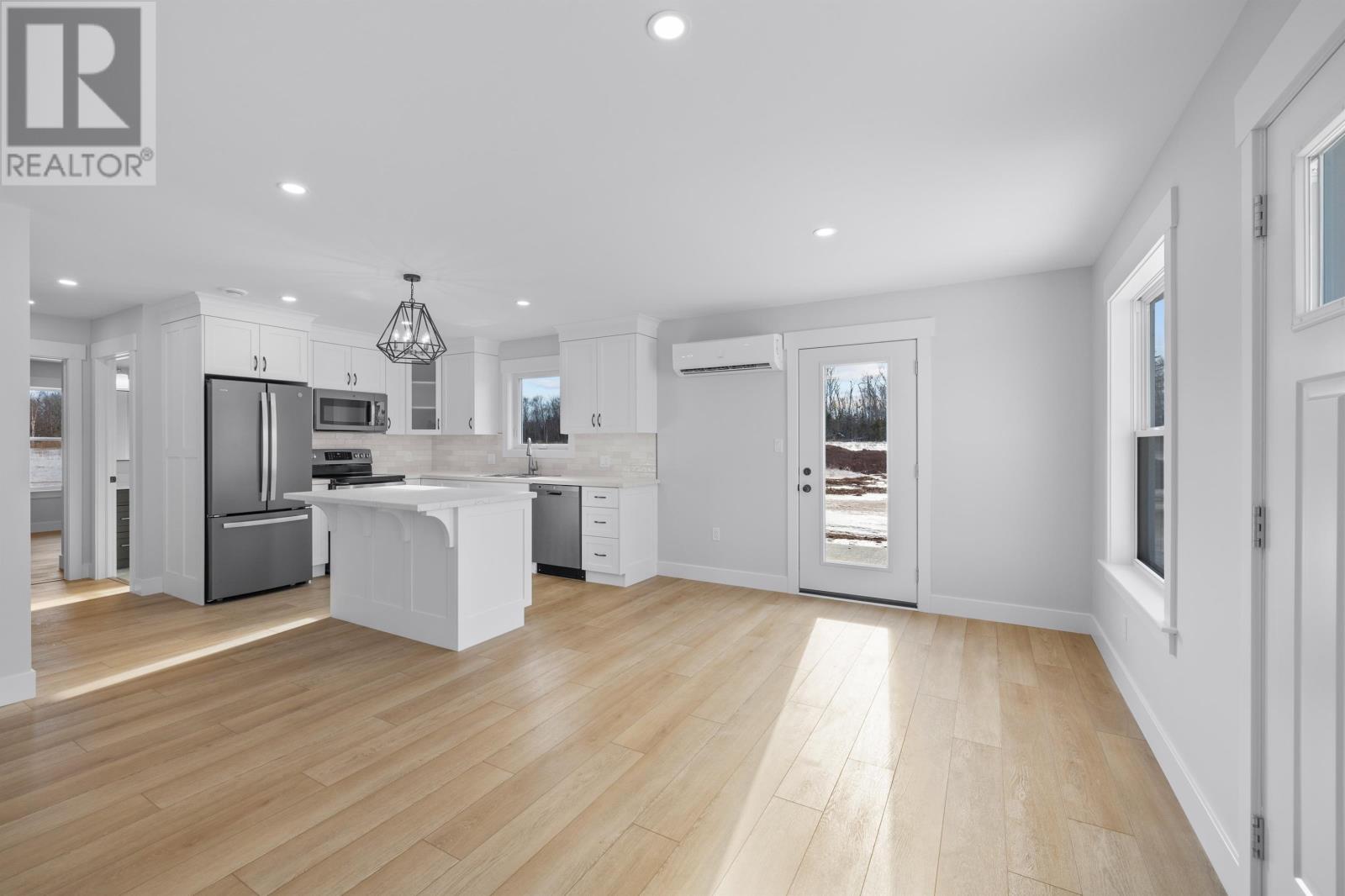 6/8 Sydney Way, Mermaid, Prince Edward Island  C1B 4M4 - Photo 10 - 202504260