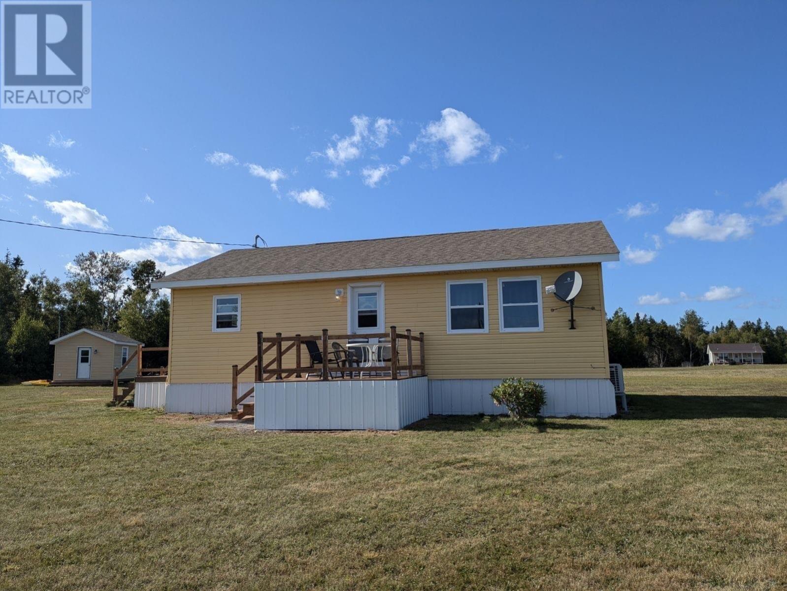 16 Edgewater Circle, Panmure Island, Prince Edward Island  C0A 1R0 - Photo 1 - 202504422
