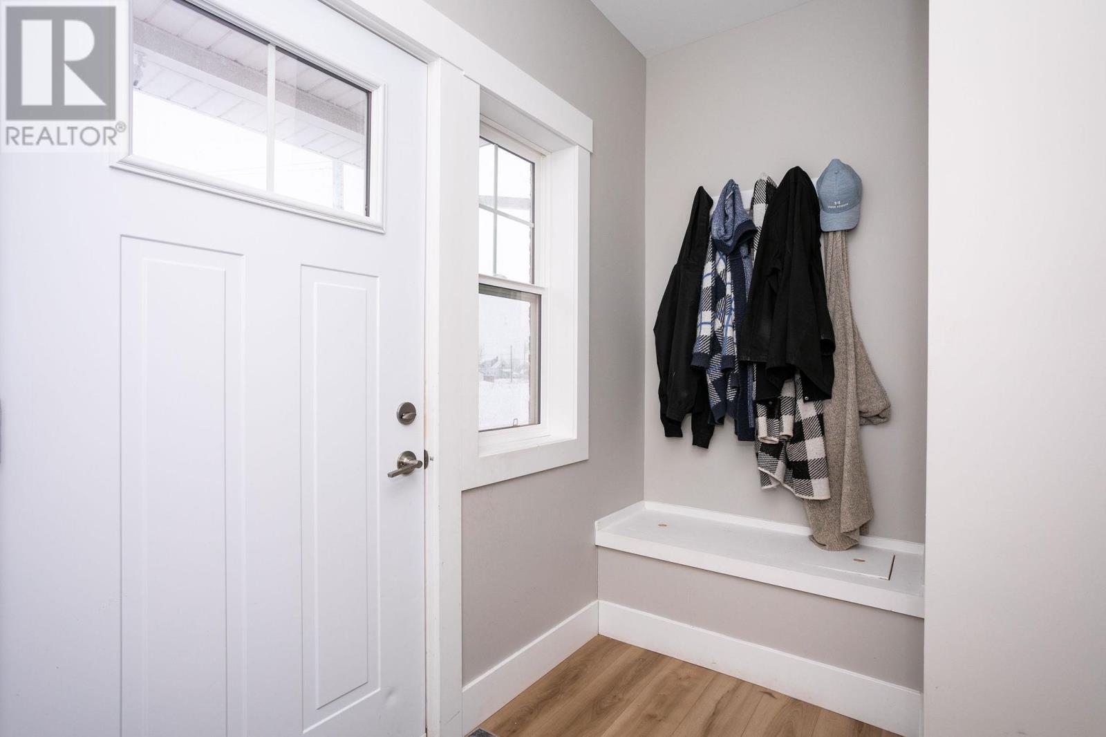 38 Woodhouse Court, Stratford, Prince Edward Island  C1B 4L2 - Photo 3 - 202504620