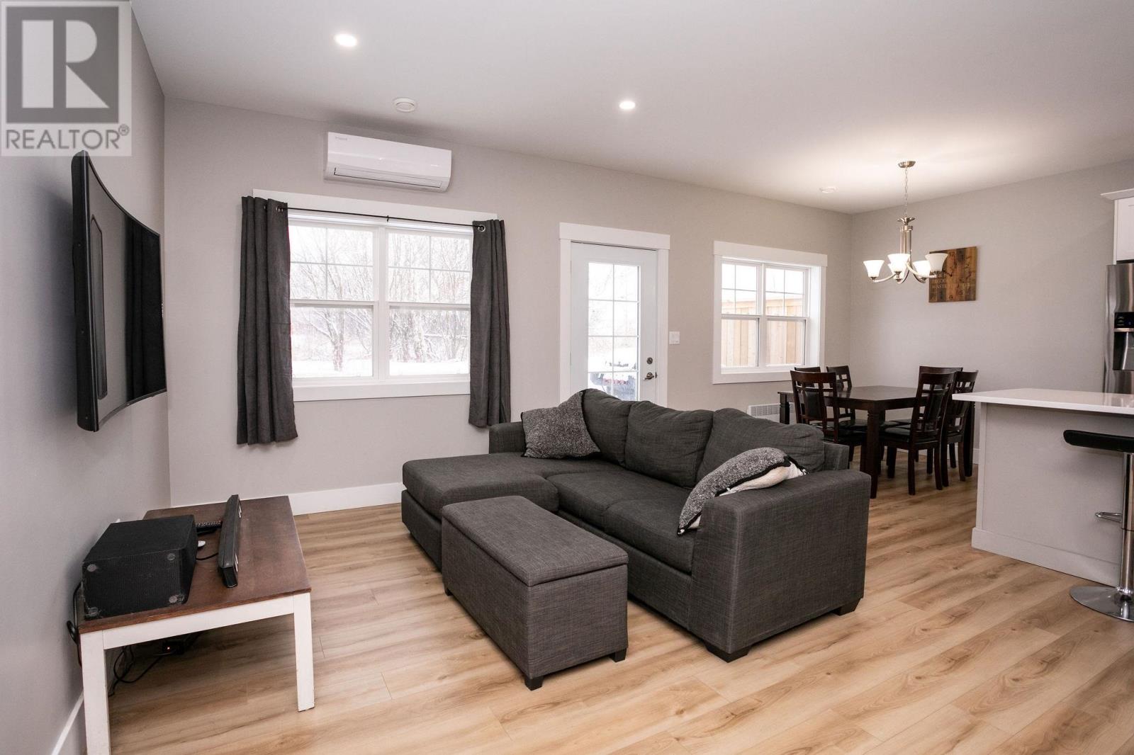 38 Woodhouse Court, Stratford, Prince Edward Island  C1B 4L2 - Photo 7 - 202504620