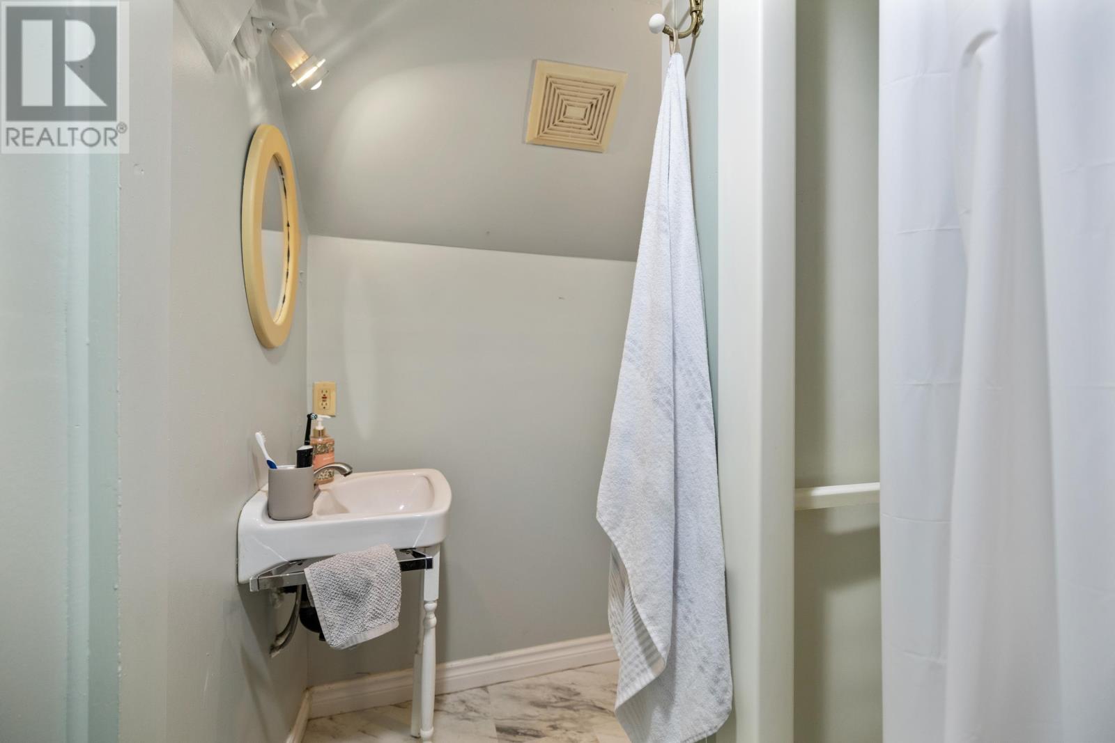 4 Hillcrest Avenue, Charlottetown, Prince Edward Island  C1A 2M1 - Photo 34 - 202504695