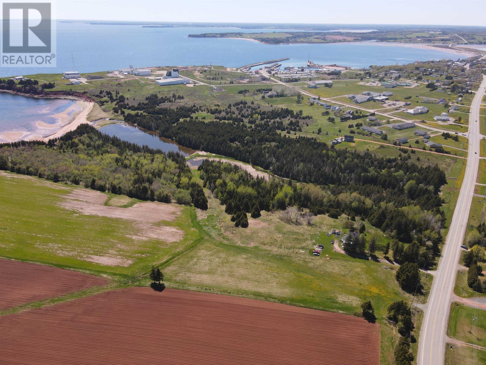 East Point Road, Souris, Prince Edward Island  C0A 2B0 - Photo 1 - 202504816