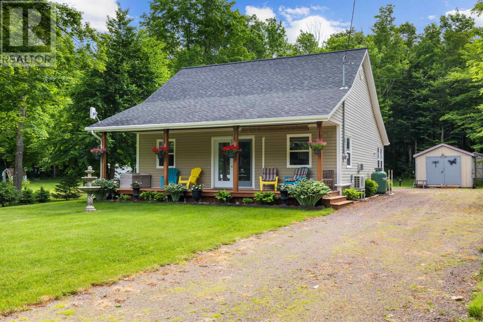 151 Riverview Drive, Fortune Cove, Prince Edward Island  C0B 1V0 - Photo 2 - 202505048